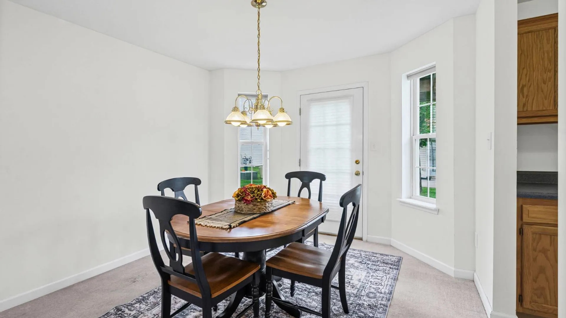 Property at 43 Morning Glory Way, Schenectady, NY 12306 11