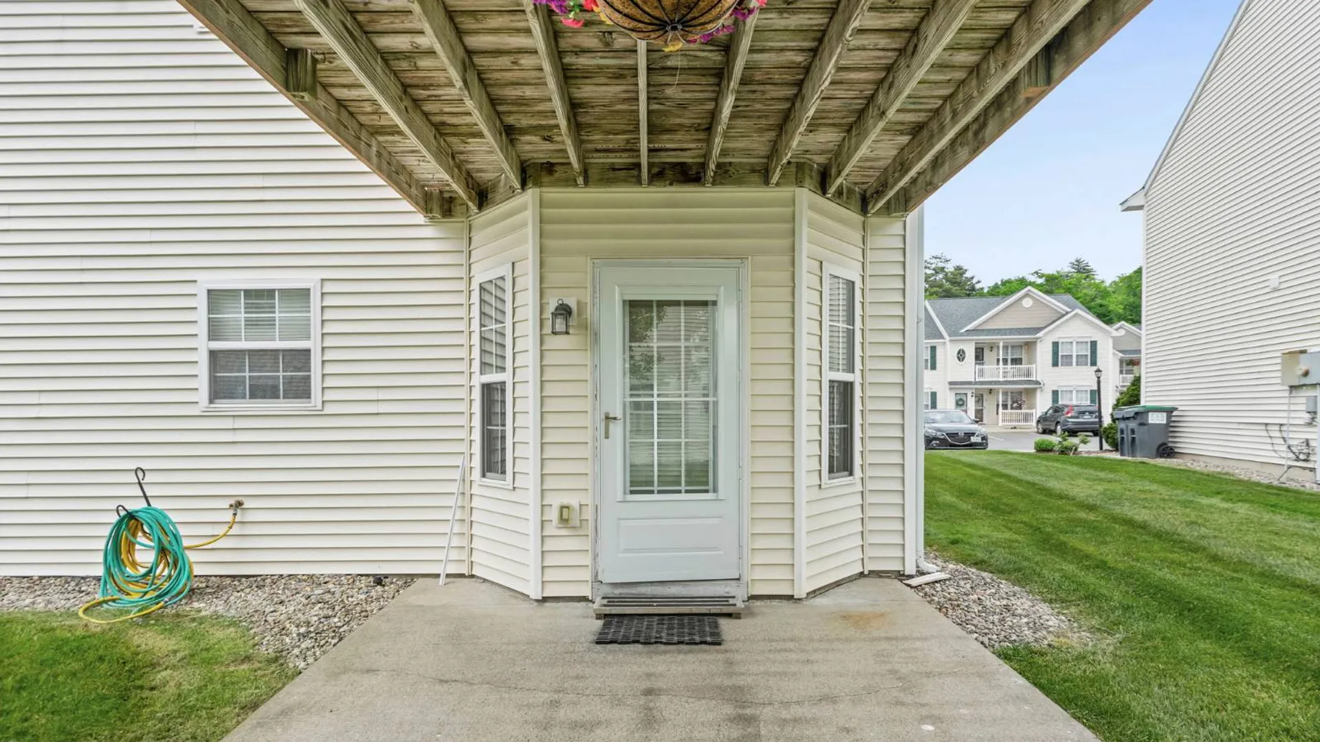 Property at 43 Morning Glory Way, Schenectady, NY 12306 39