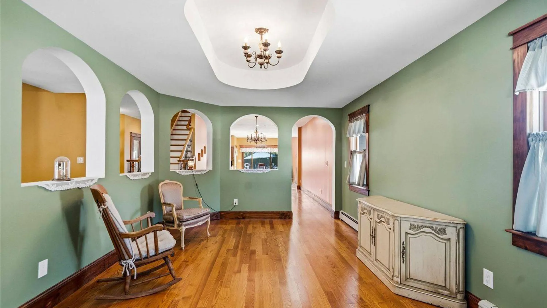 Property at 2185 Sycamore Ave, Ronkonkoma, NY 11779 15