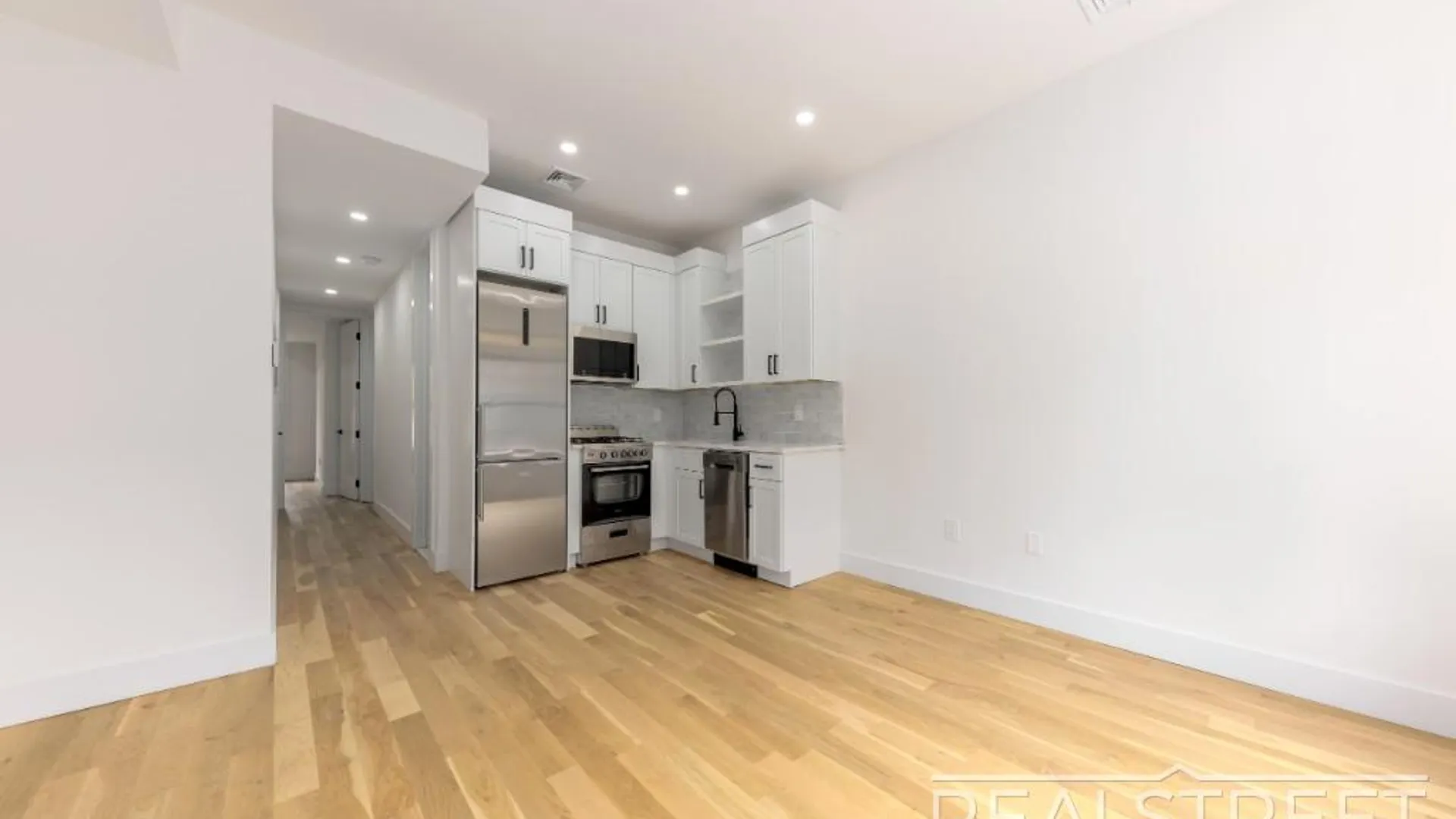 Property at 15 Hampton Pl, BROOKLYN, NY 11213 4