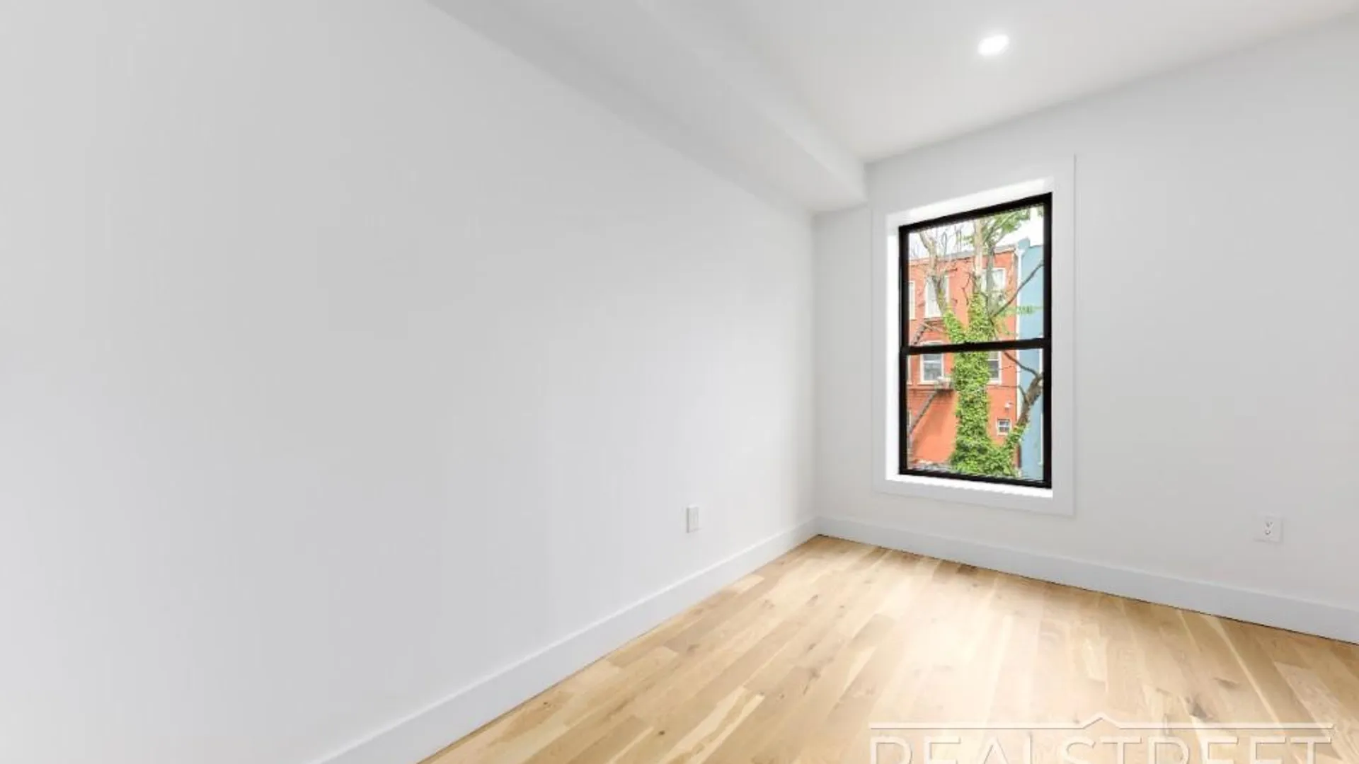 Property at 15 Hampton Pl, BROOKLYN, NY 11213 8