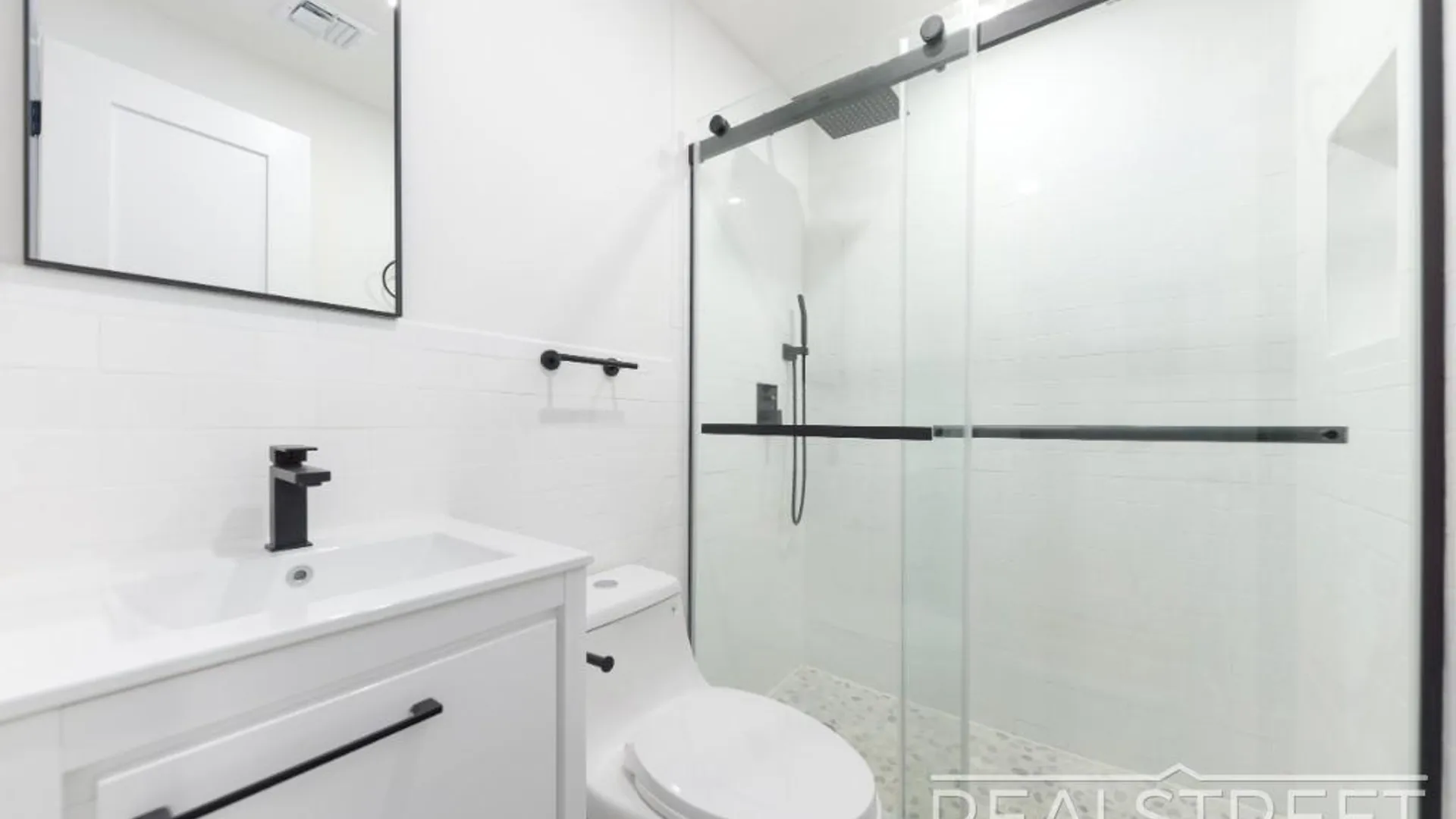 Property at 15 Hampton Pl, BROOKLYN, NY 11213 9