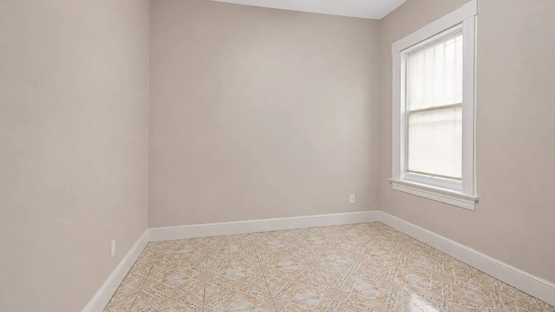 Property at 123 Oliver Ave, Yonkers, NY 10701 16