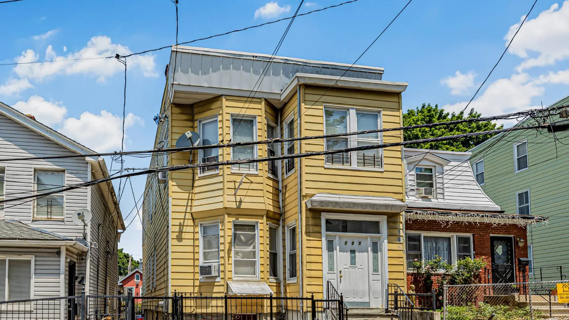 Property at 123 Oliver Ave, Yonkers, NY 10701 3