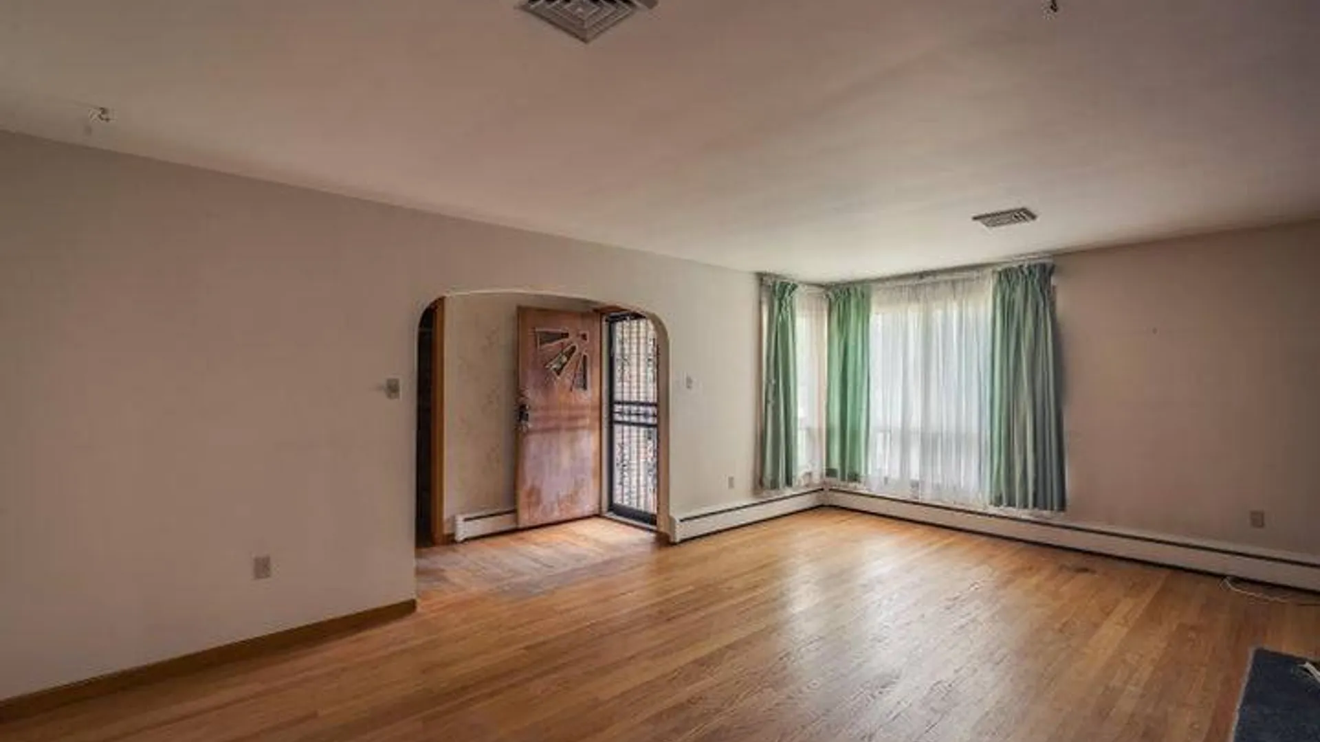 Property at 45 Catherine, Amsterdam, NY 12010 11