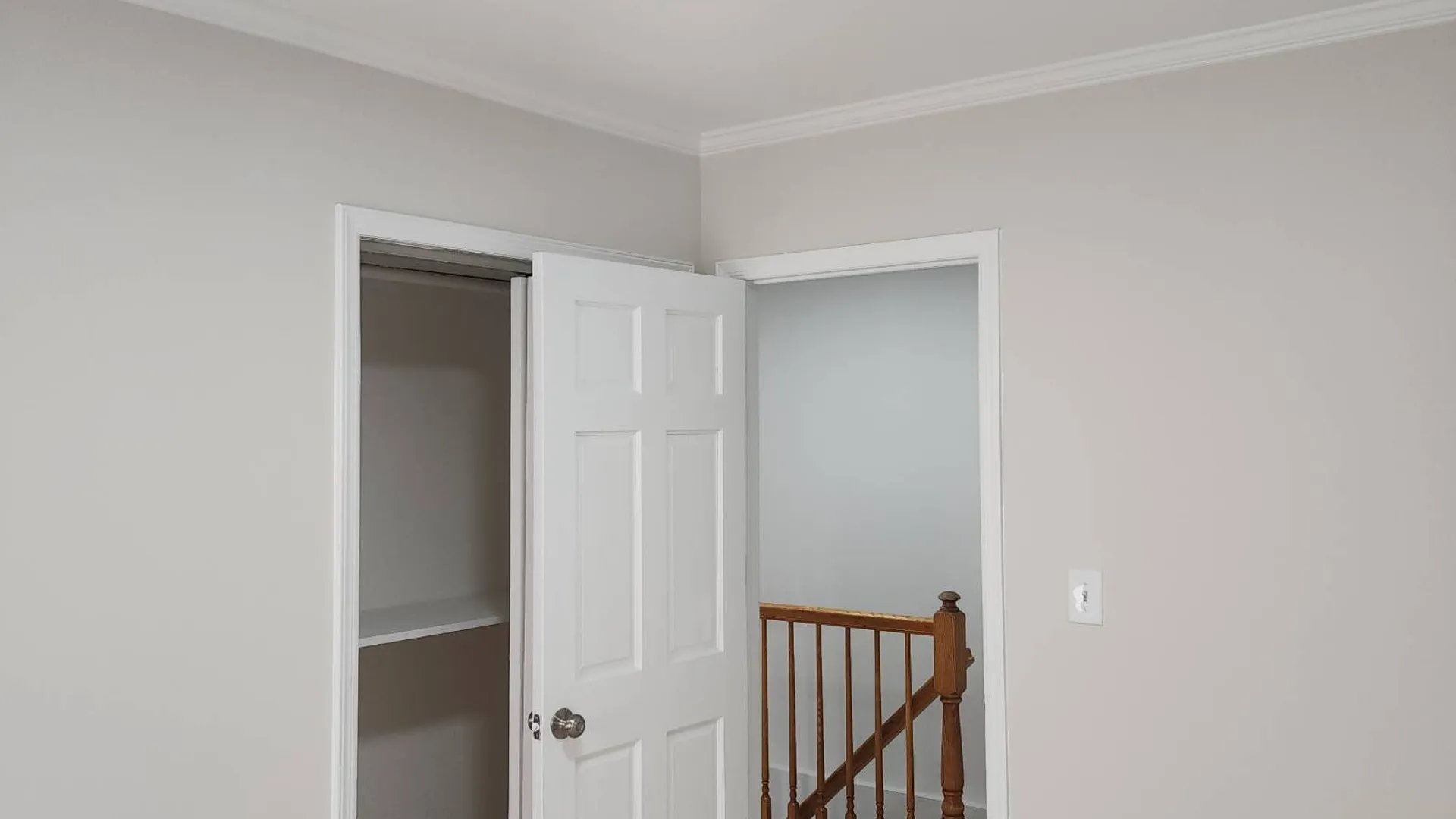 Property at 70 Elm Avenue Unit #Right, Mount Vernon, Ne, Mount Vernon, NY 10550 5