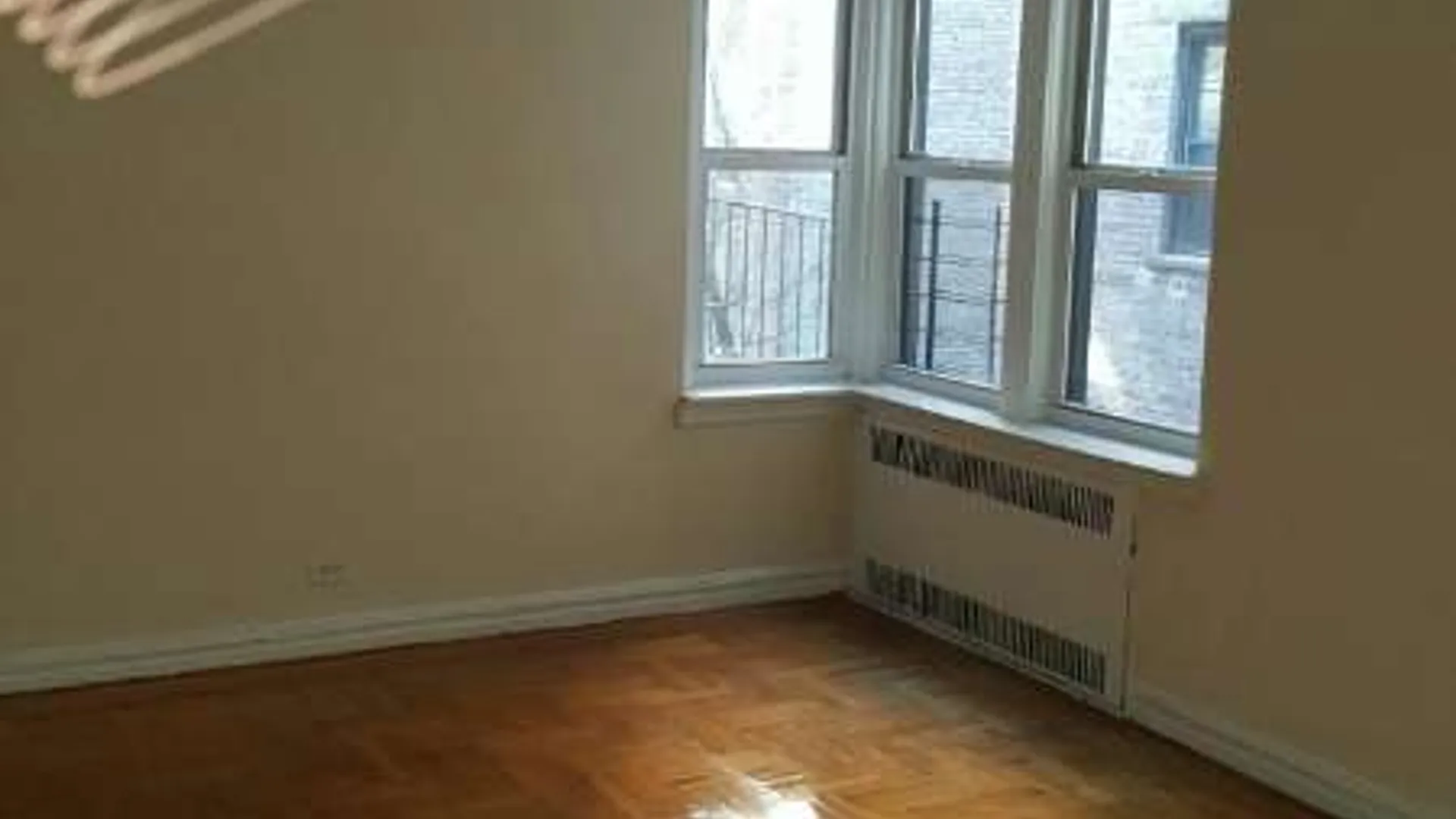 Property at 300 Ocean Parkway, Brooklyn, NY 11218 8