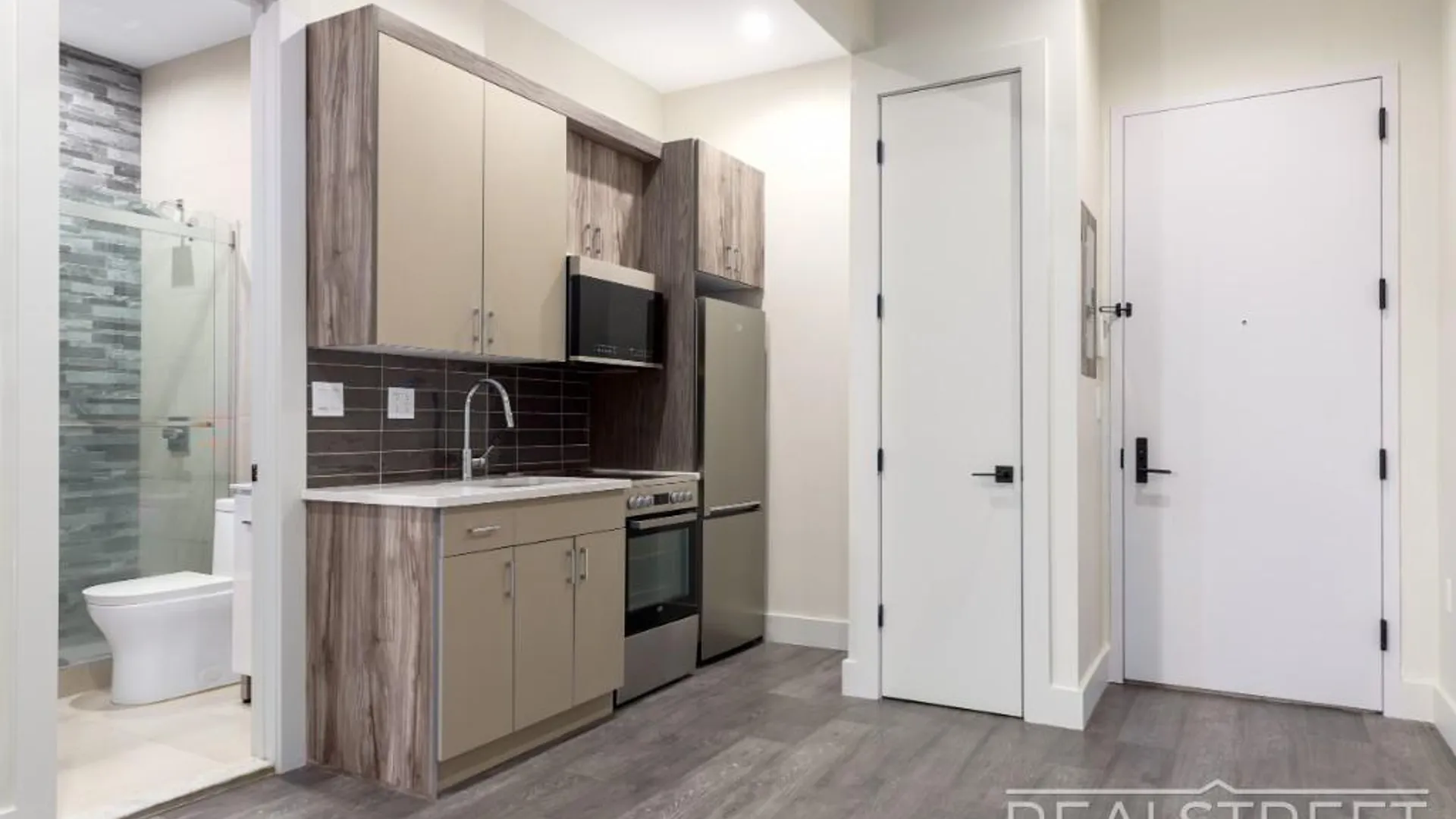 Property at 697 Dekalb Ave, BROOKLYN, NY 11216 2