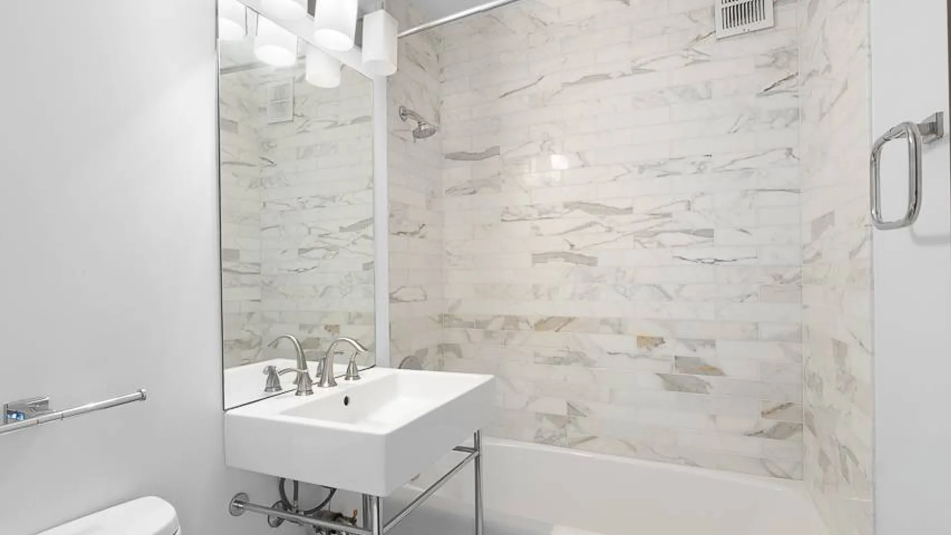 Property at 77 West 55th Street, New York, NY 10019 3
