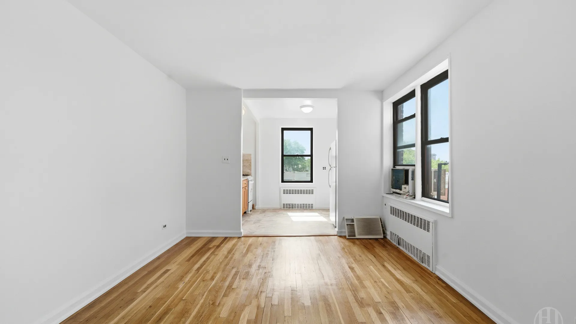 Property at 37 -27 86th St, Queens, NY 11372 15