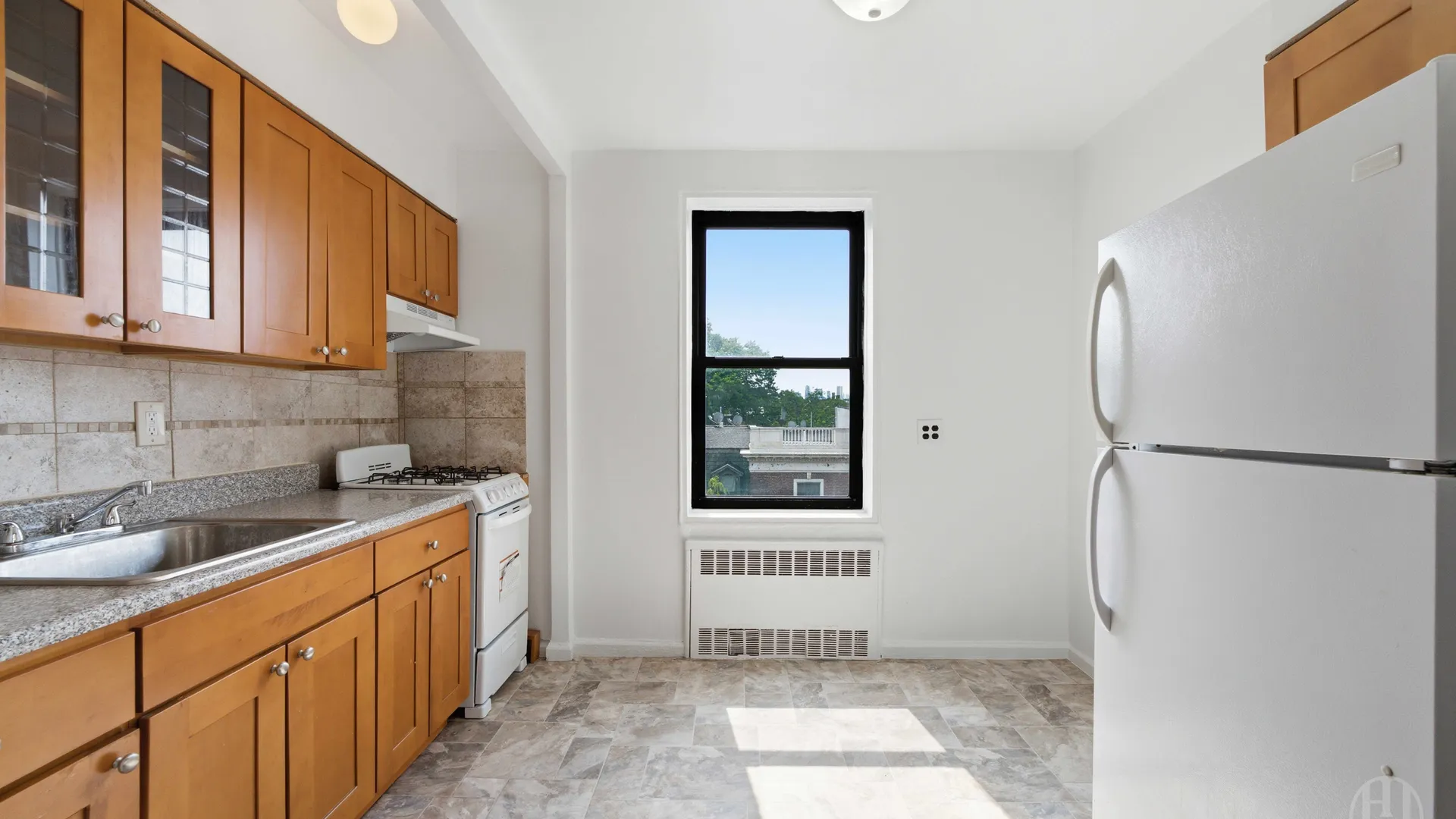 Property at 37 -27 86th St, Queens, NY 11372 20