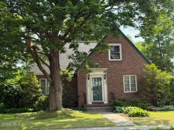 1366 Helderberg Avenue, Rotterdam, NY 12306