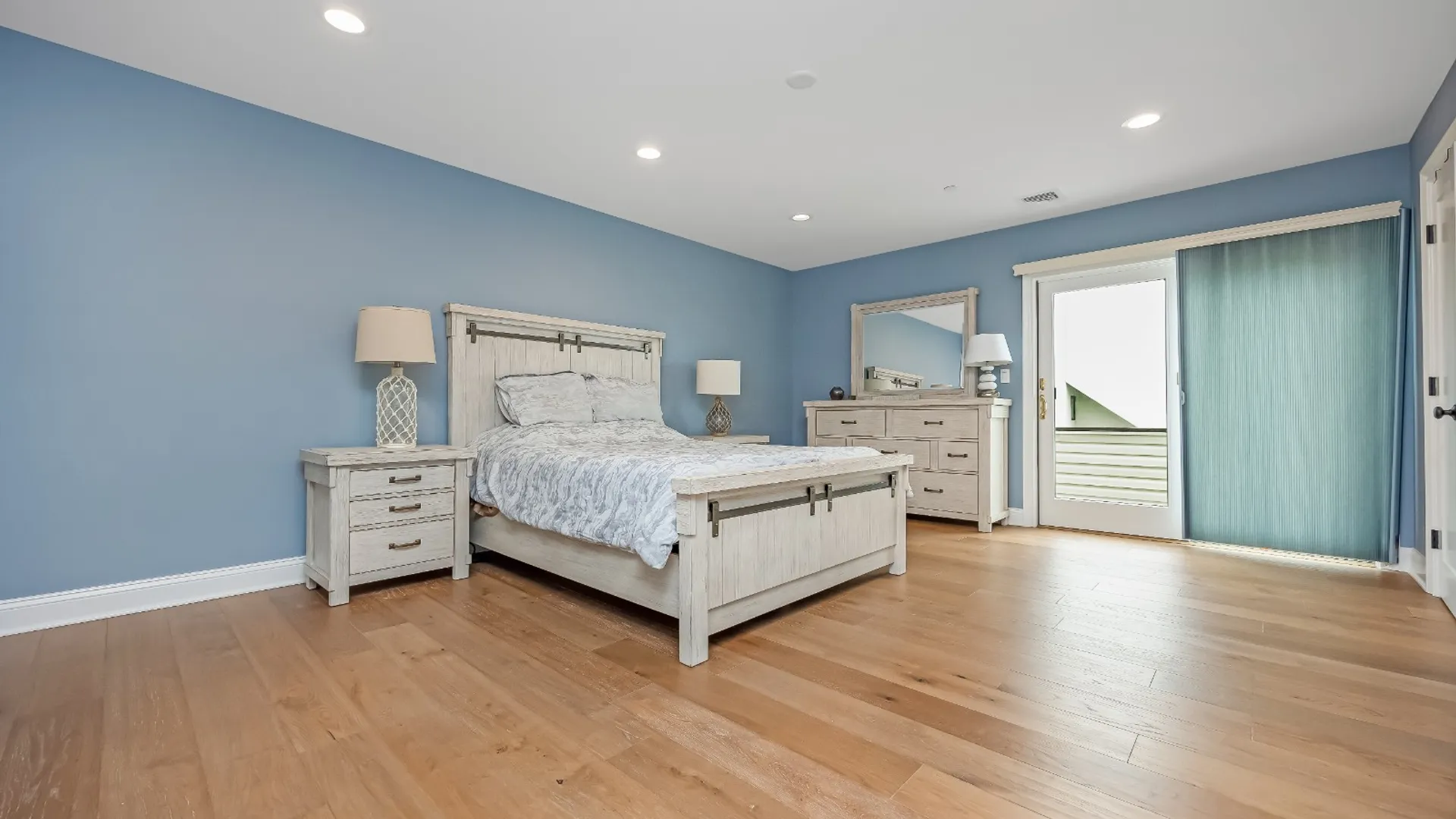 Property at 29 Bath, lido beach, NY 11561 36