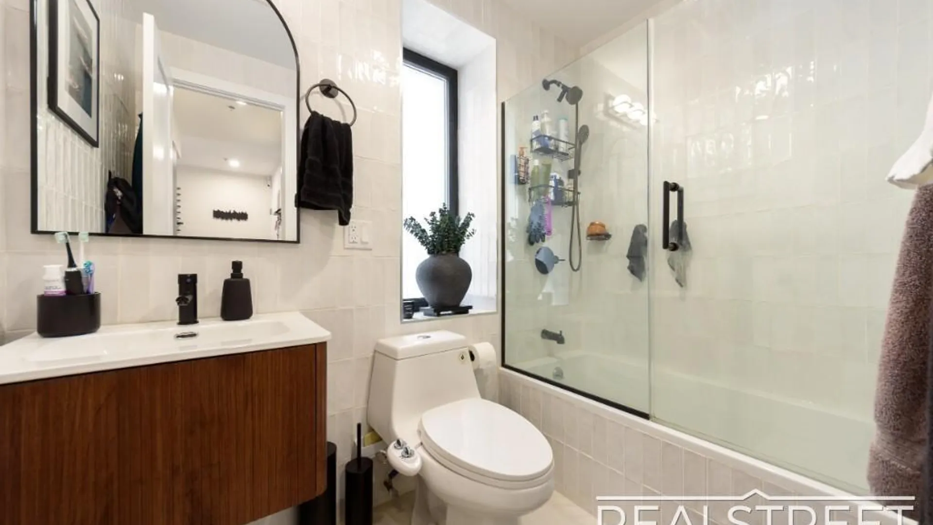 Property at 1406 Lincoln Pl, BROOKLYN, NY 11213 7
