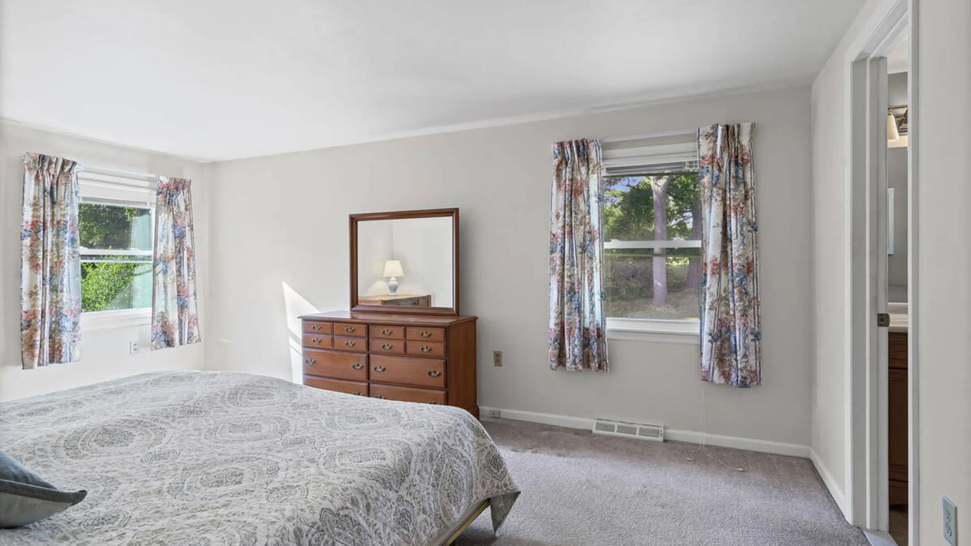 Property at 21 Laury Lane, Glenville, NY 12302 18