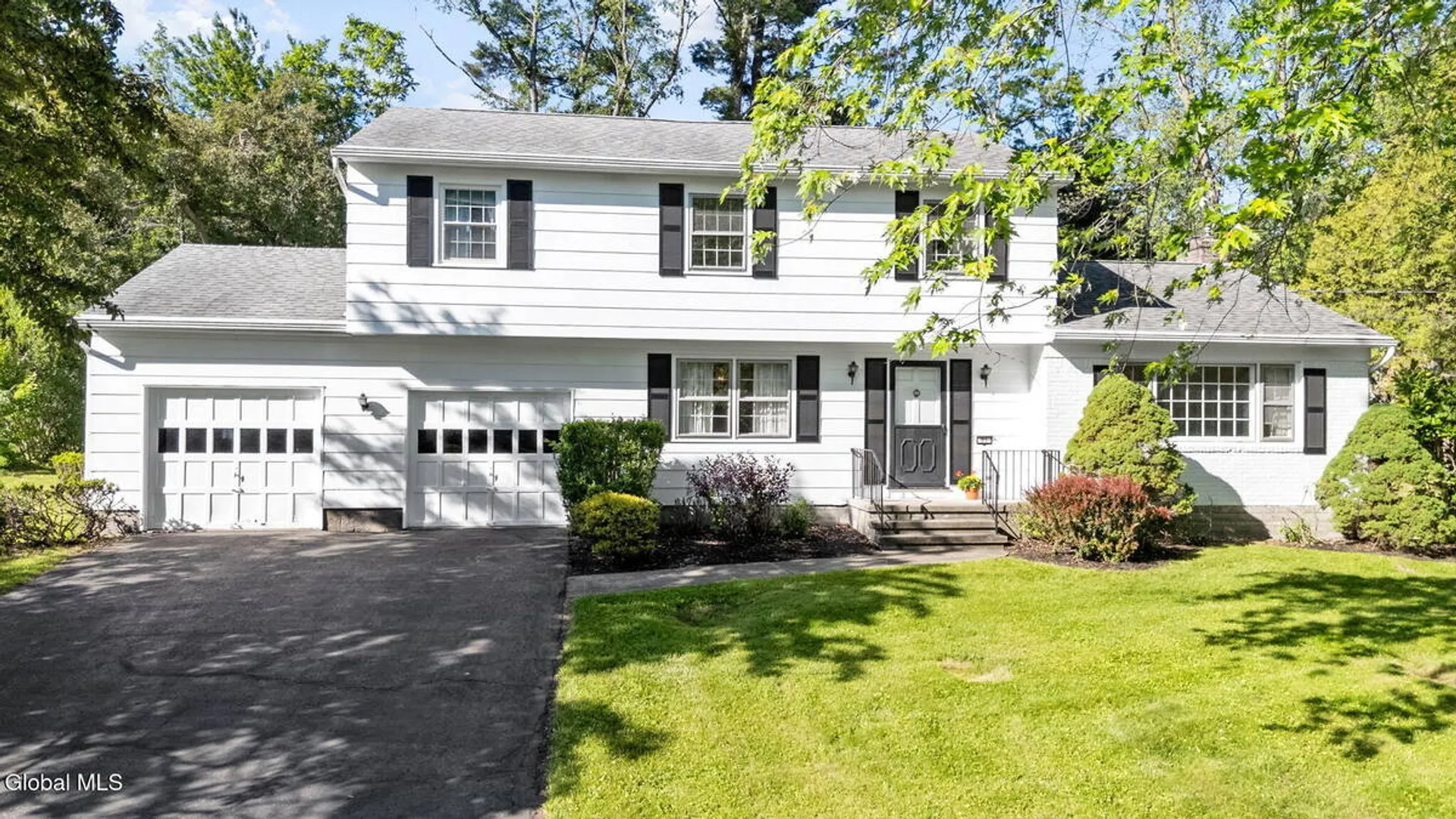 Property at 21 Laury Lane, Glenville, NY 12302 34