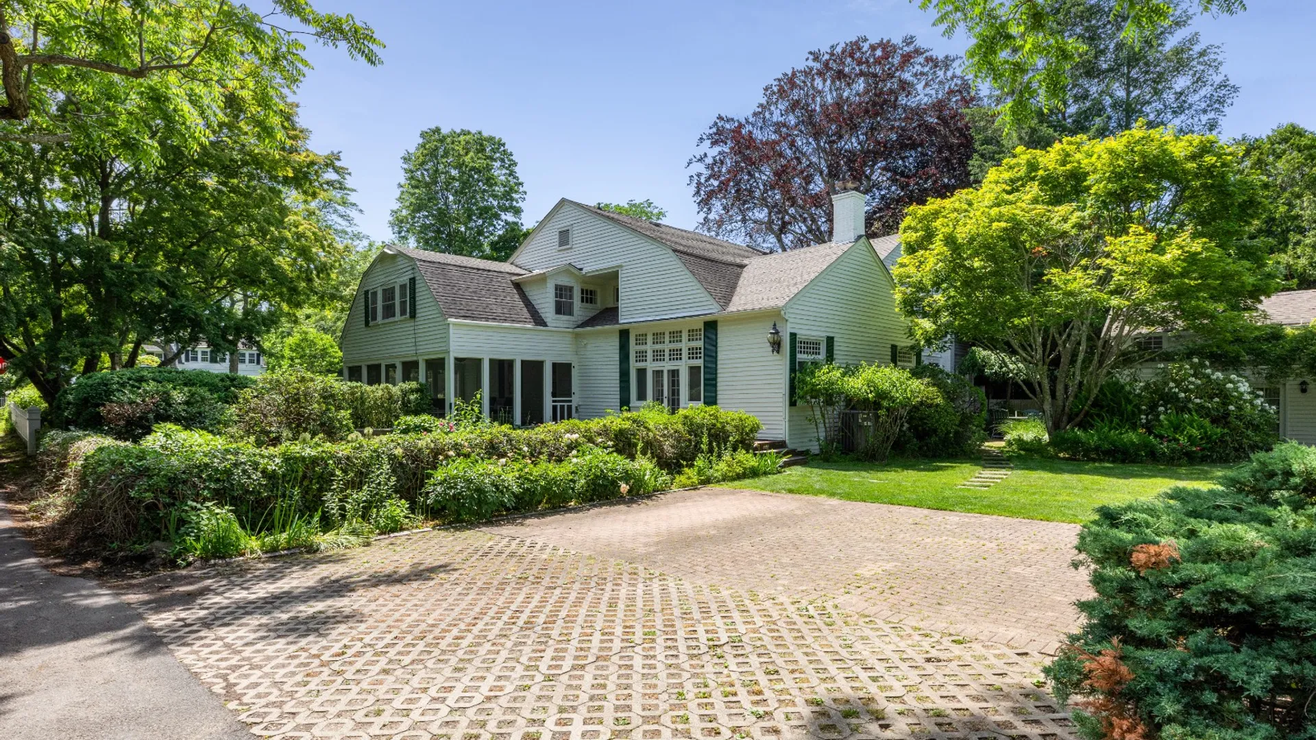 Property at 37 BELLPORT LANE, BELLPORT VILLAGE, NY 11713 12