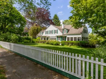 Property at 37 BELLPORT LANE, BELLPORT VILLAGE, NY 11713