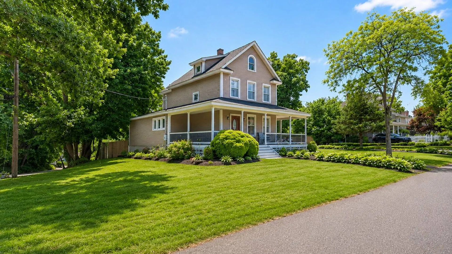 Property at 11 Gilbert St, Northport, NY 11768 31