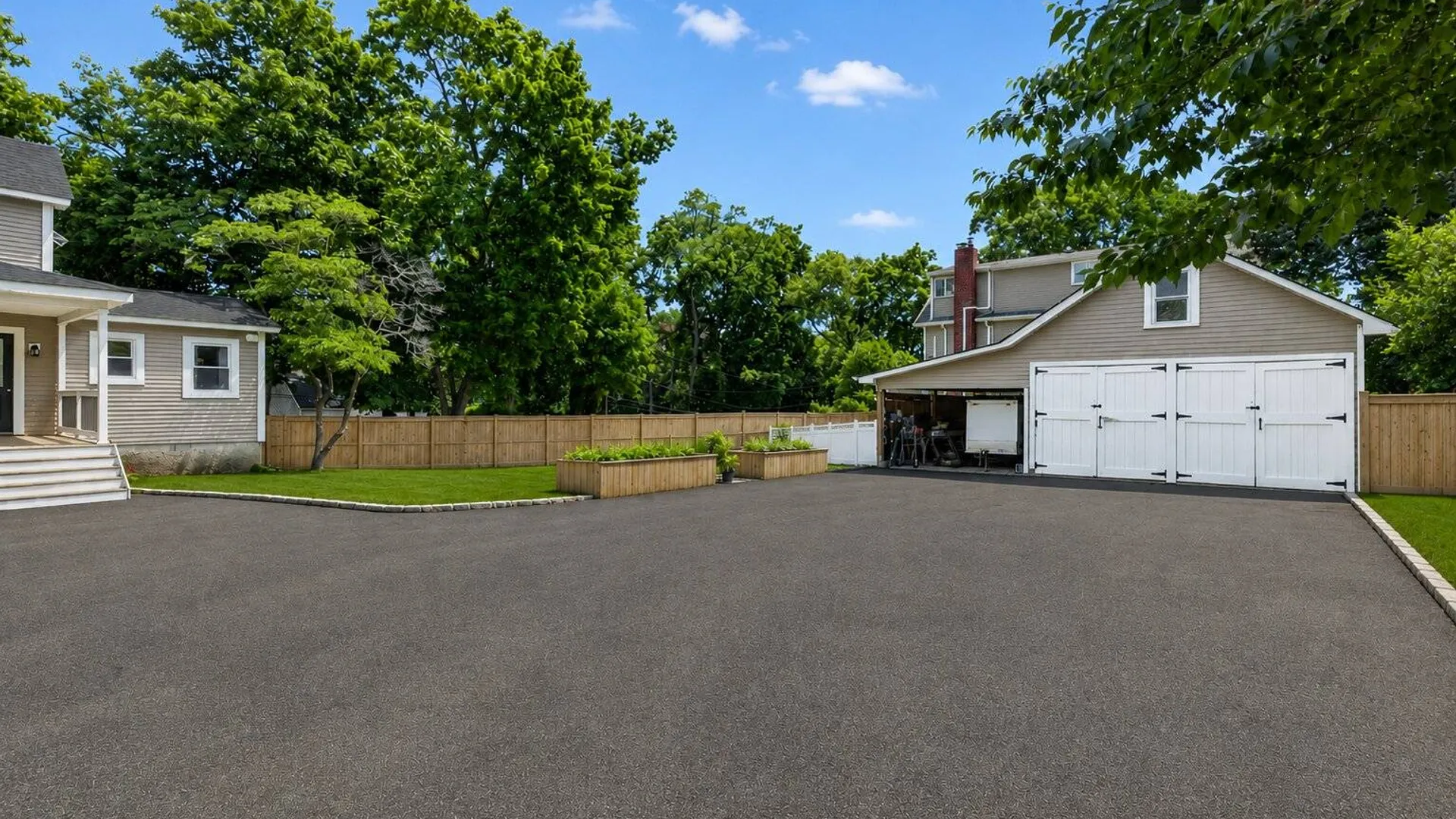 Property at 11 Gilbert St, Northport, NY 11768 32