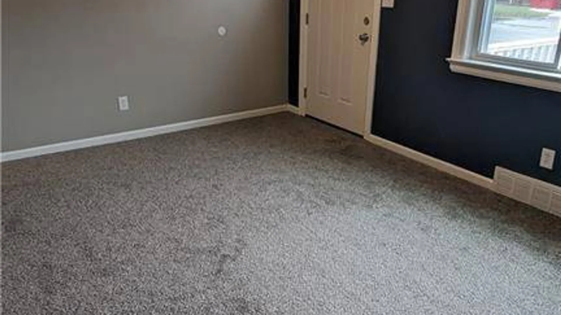 Property at 78 Kirkwood Dr, Buffalo, NY 14224 13
