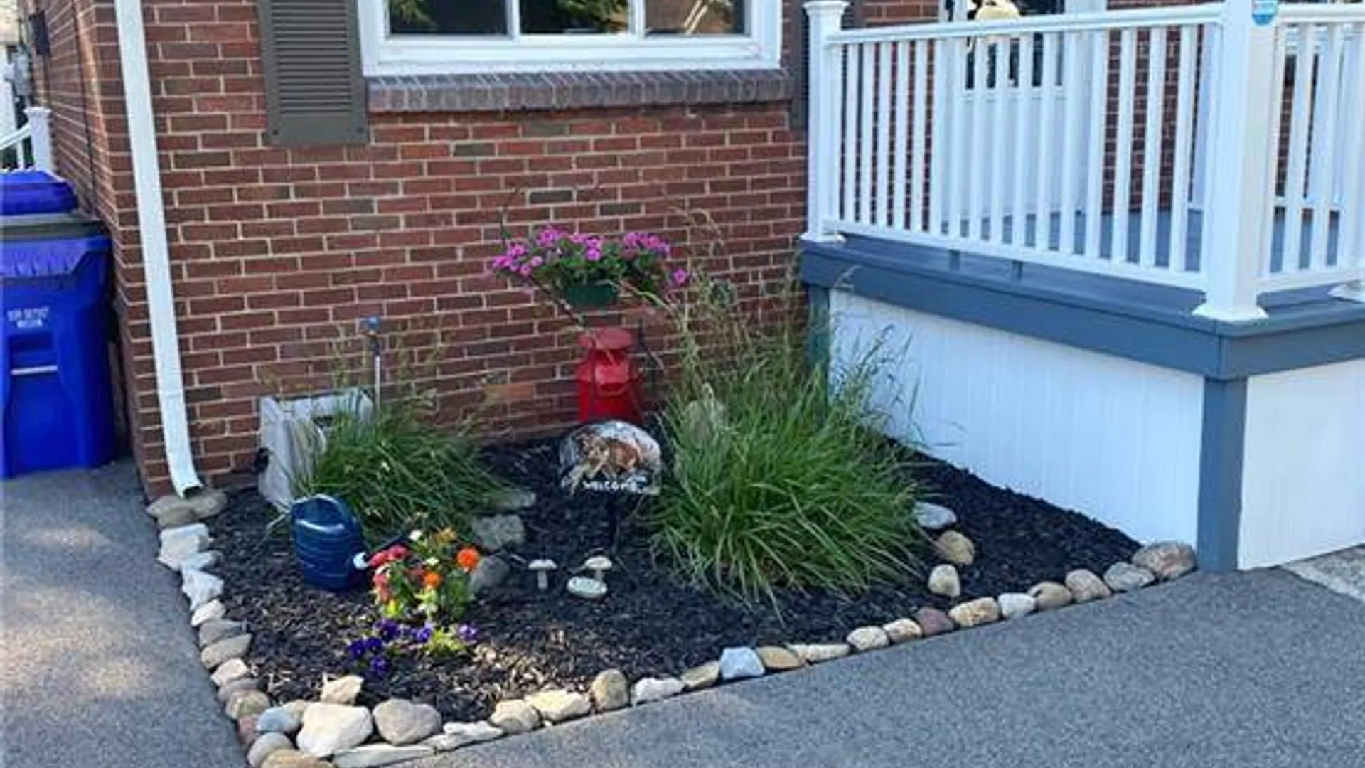Property at 78 Kirkwood Dr, Buffalo, NY 14224 3