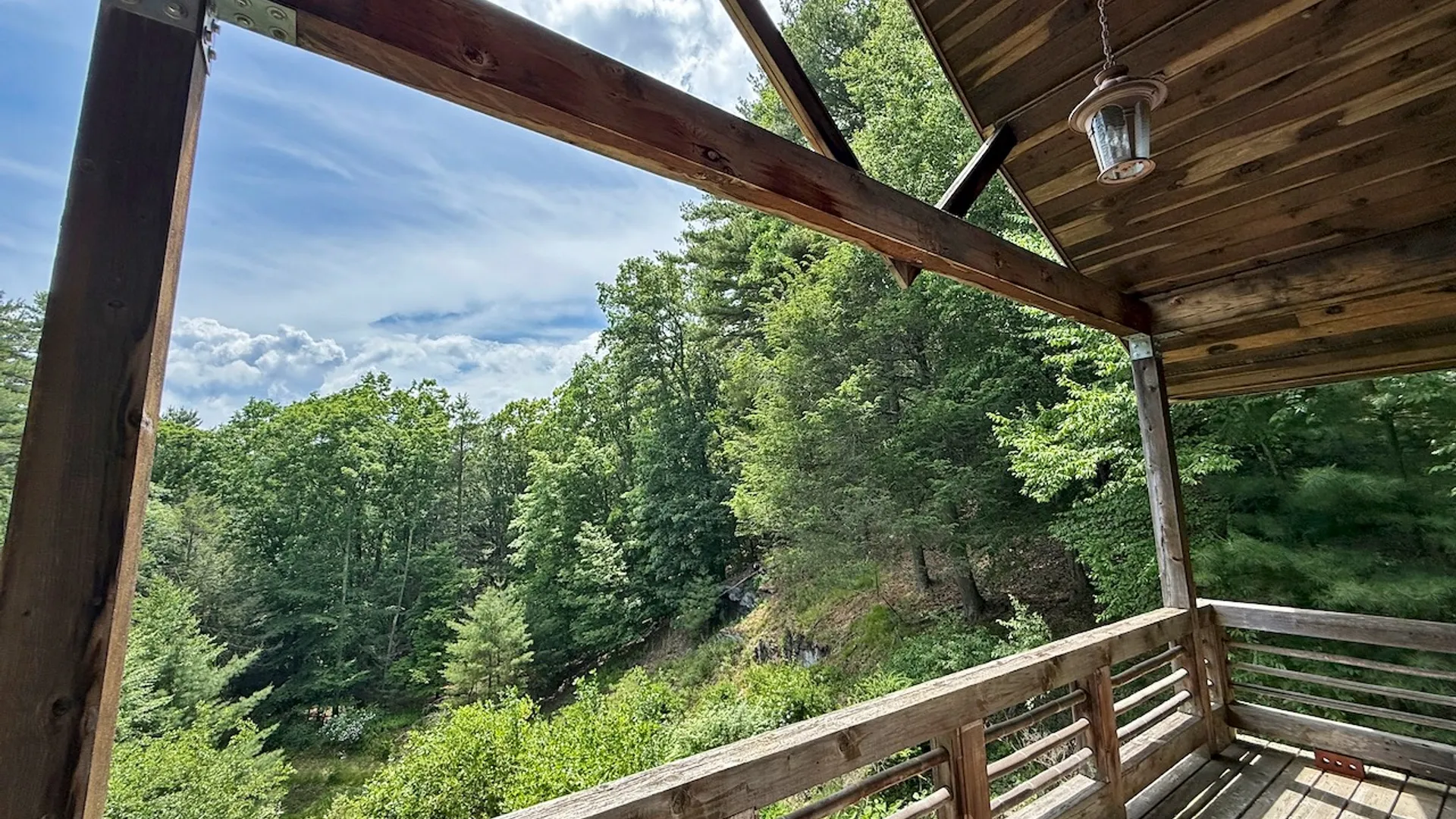 Property at 11 Nordic Dr, Woodstock, NY 12498 2