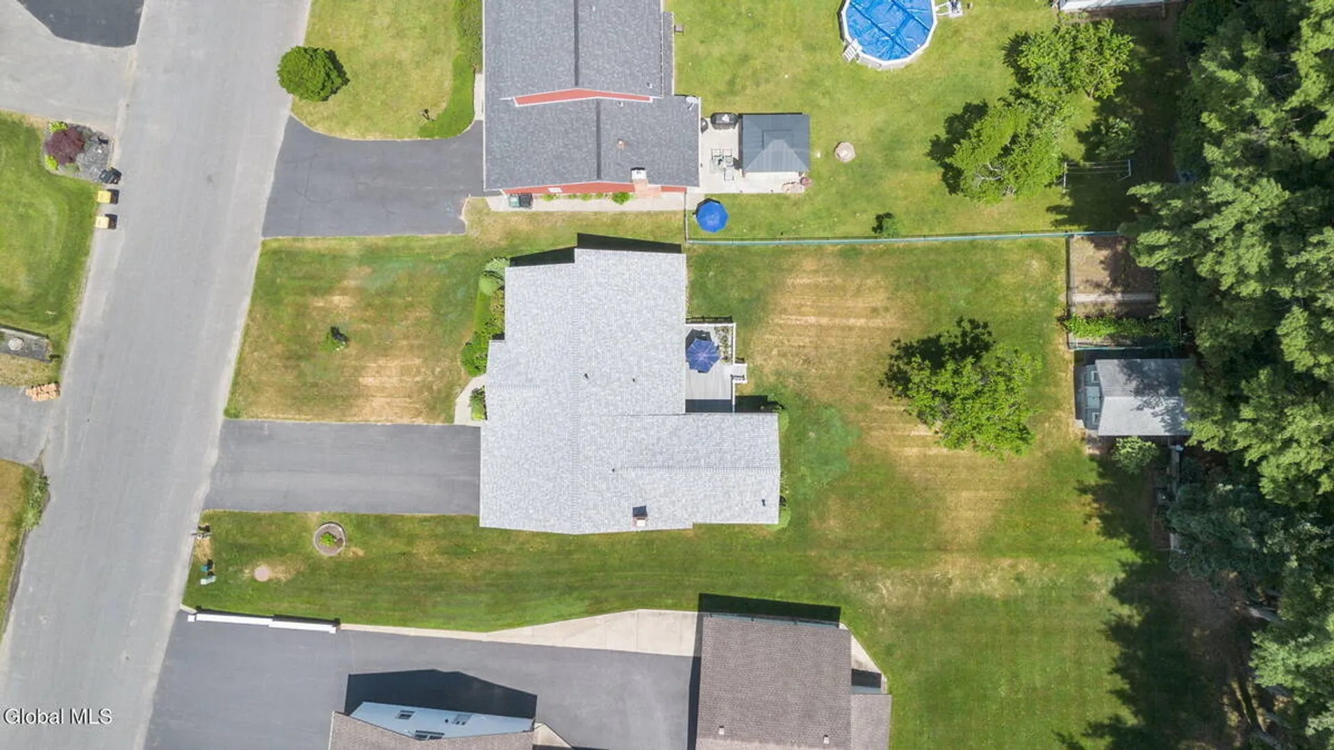 Property at 1037 St Lucille Drive, Rotterdam, NY 12306 39