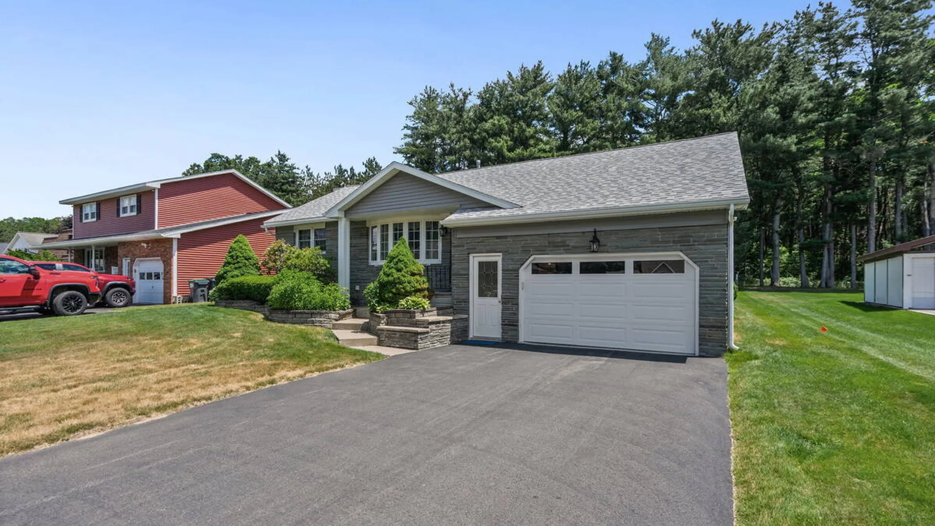 Property at 1037 St Lucille Drive, Rotterdam, NY 12306 44