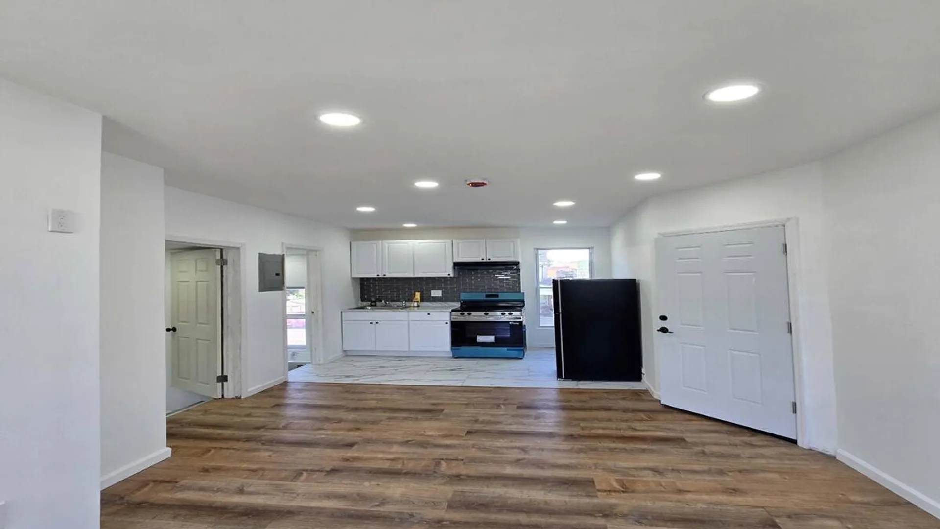 Property at 100 Division Street, Amsterdam, NY 12010 13