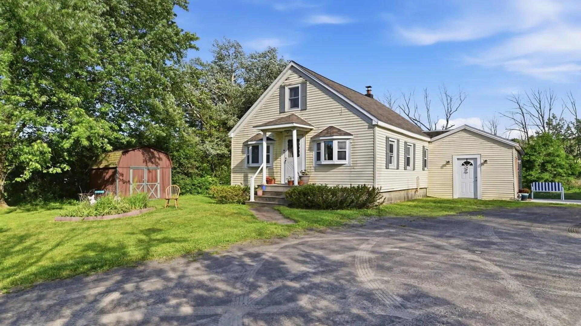 Property at 14083 Duanesburg Road, Duanesburg, NY 12053 4