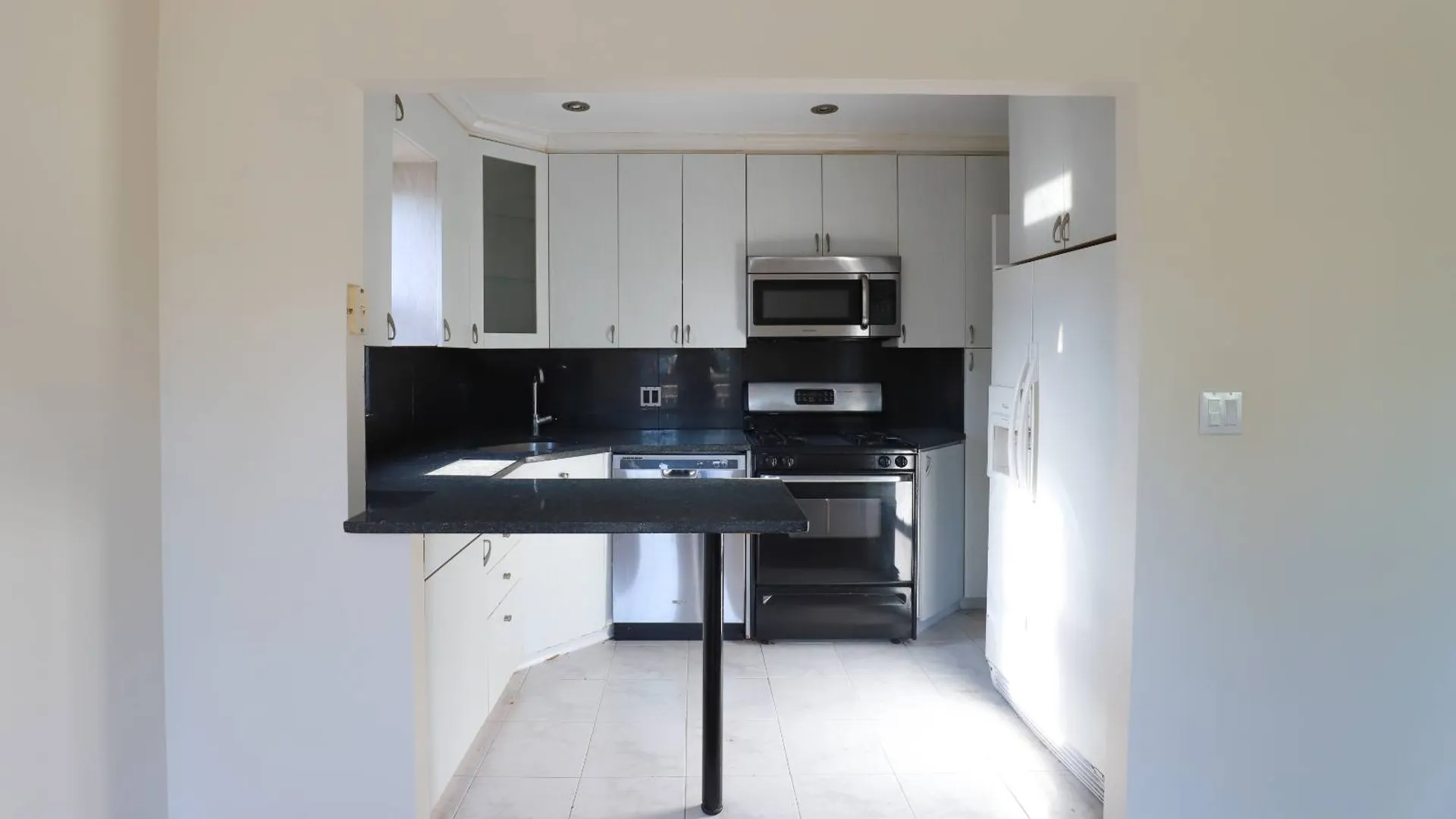 Property at 151-07 7th Ave, Whitestone, NY 11357 3