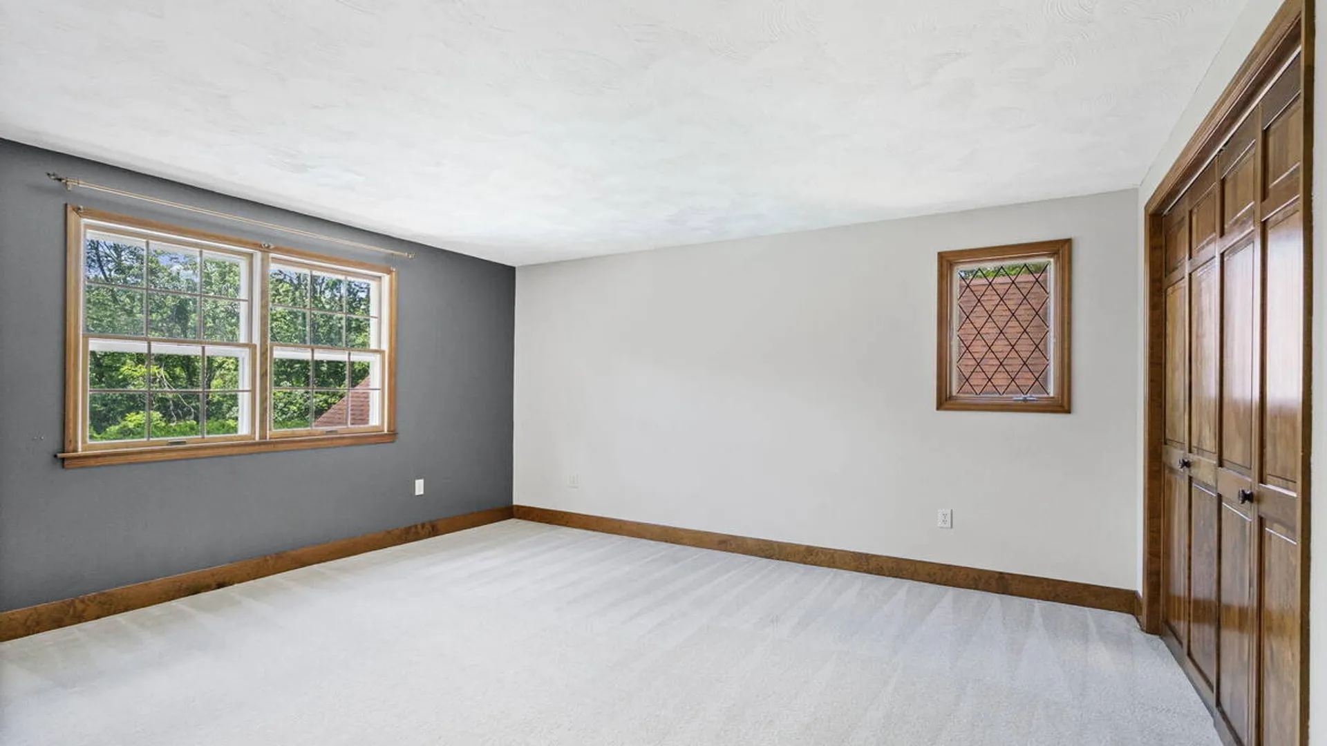 Property at 35 Lincoln Mall, Niskayuna, NY 12309 58