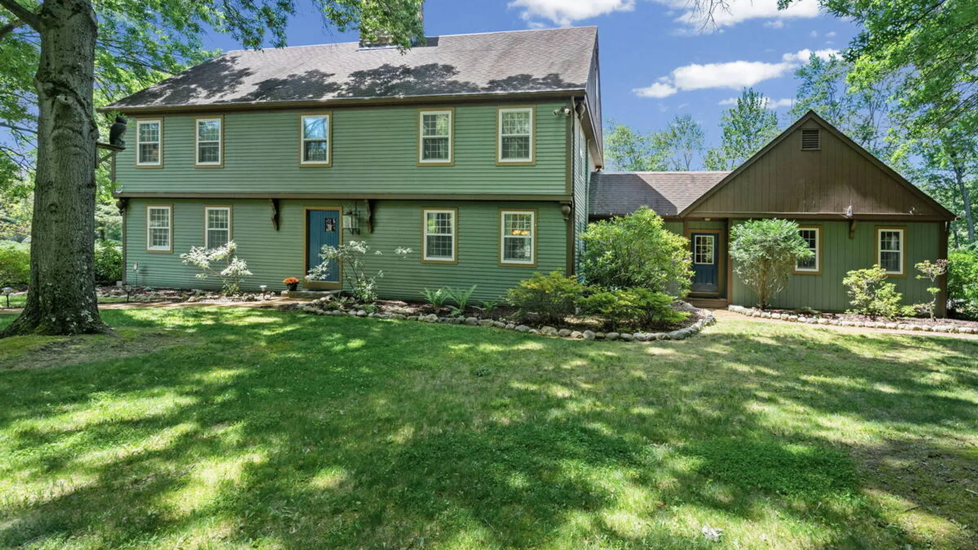 Property at 35 Lincoln Mall, Niskayuna, NY 12309 6