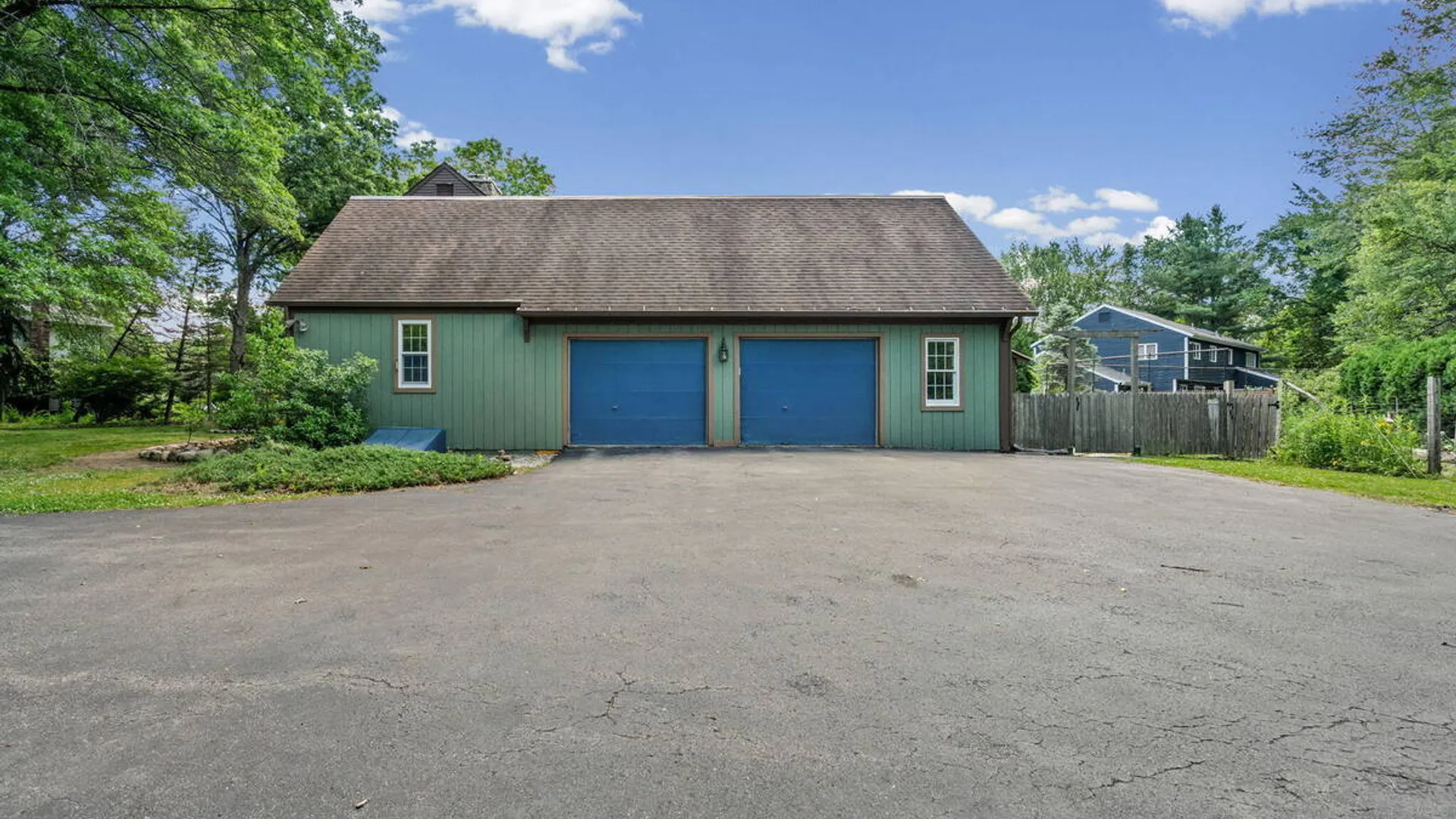 Property at 35 Lincoln Mall, Niskayuna, NY 12309 9