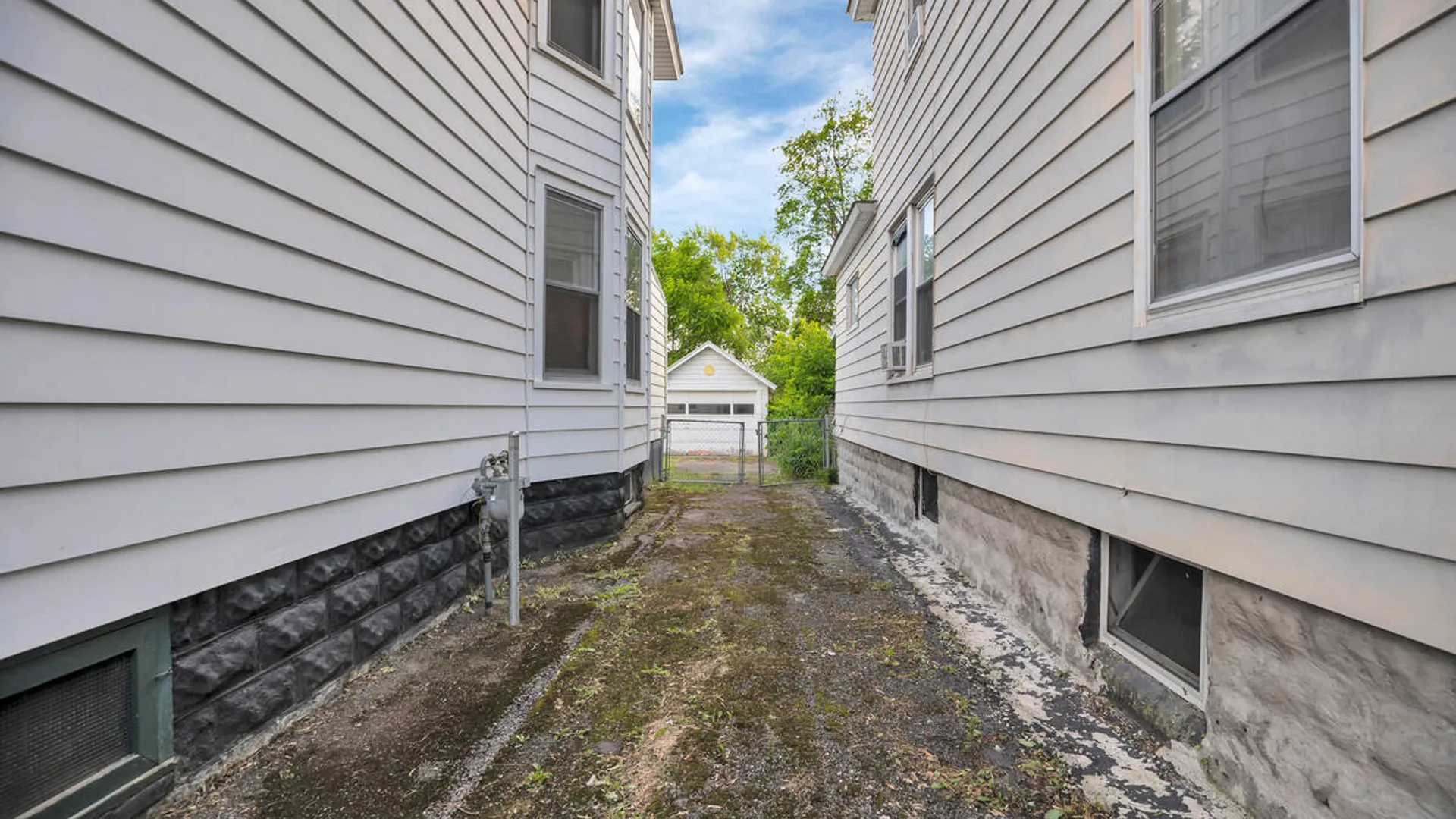 Property at 1322 Alden Place, Schenectady, NY 12308 42
