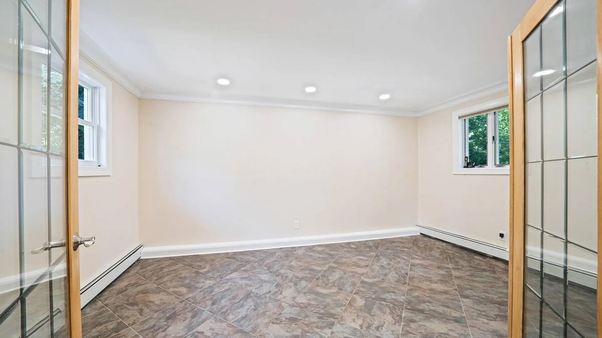 Property at 4 Durham Drive, Dix Hills, NY 11746 28