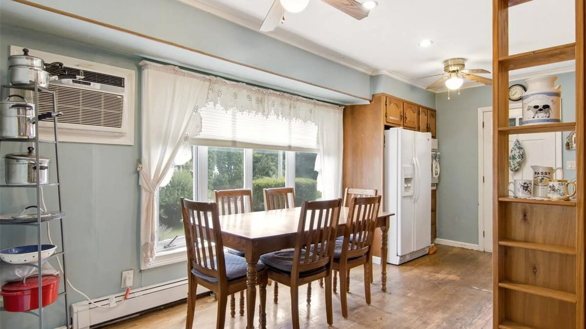 Property at 163 Islip Boulevard, Islip Terrace, NY 11752 5