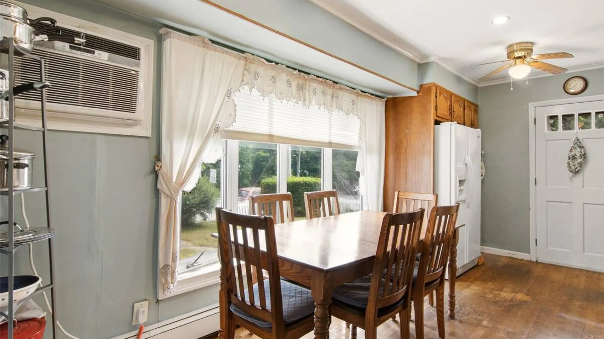 Property at 163 Islip Boulevard, Islip Terrace, NY 11752 6
