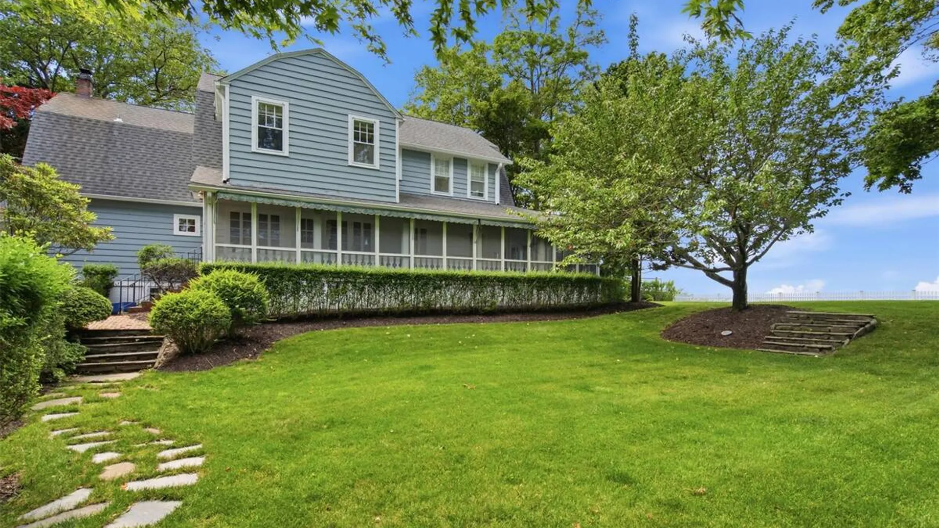 Property at 7 Thompson Street, Shoreham, NY 11786 26