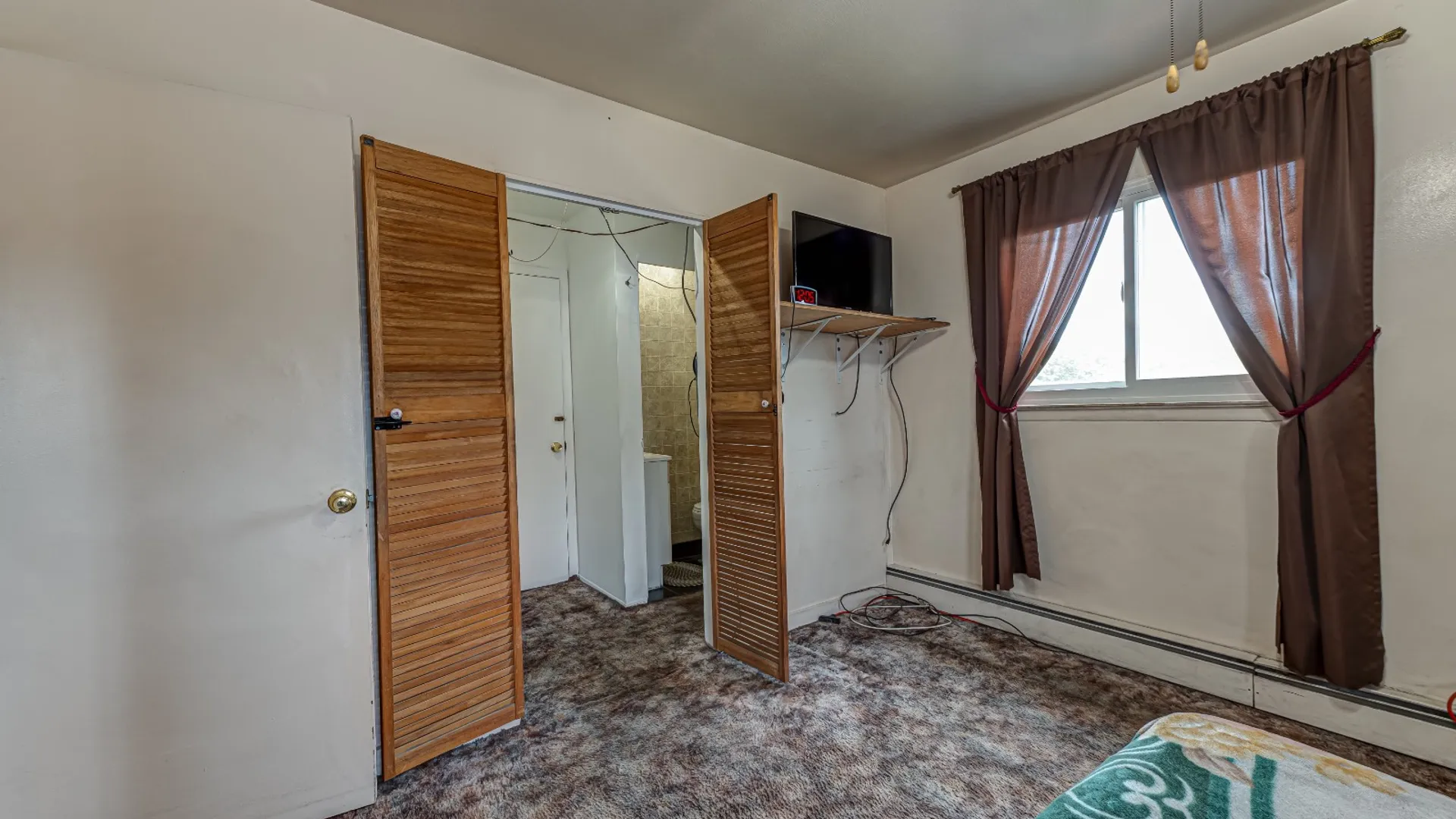 Property at 4 Bowman Lane, Kings Park, NY 11754 14