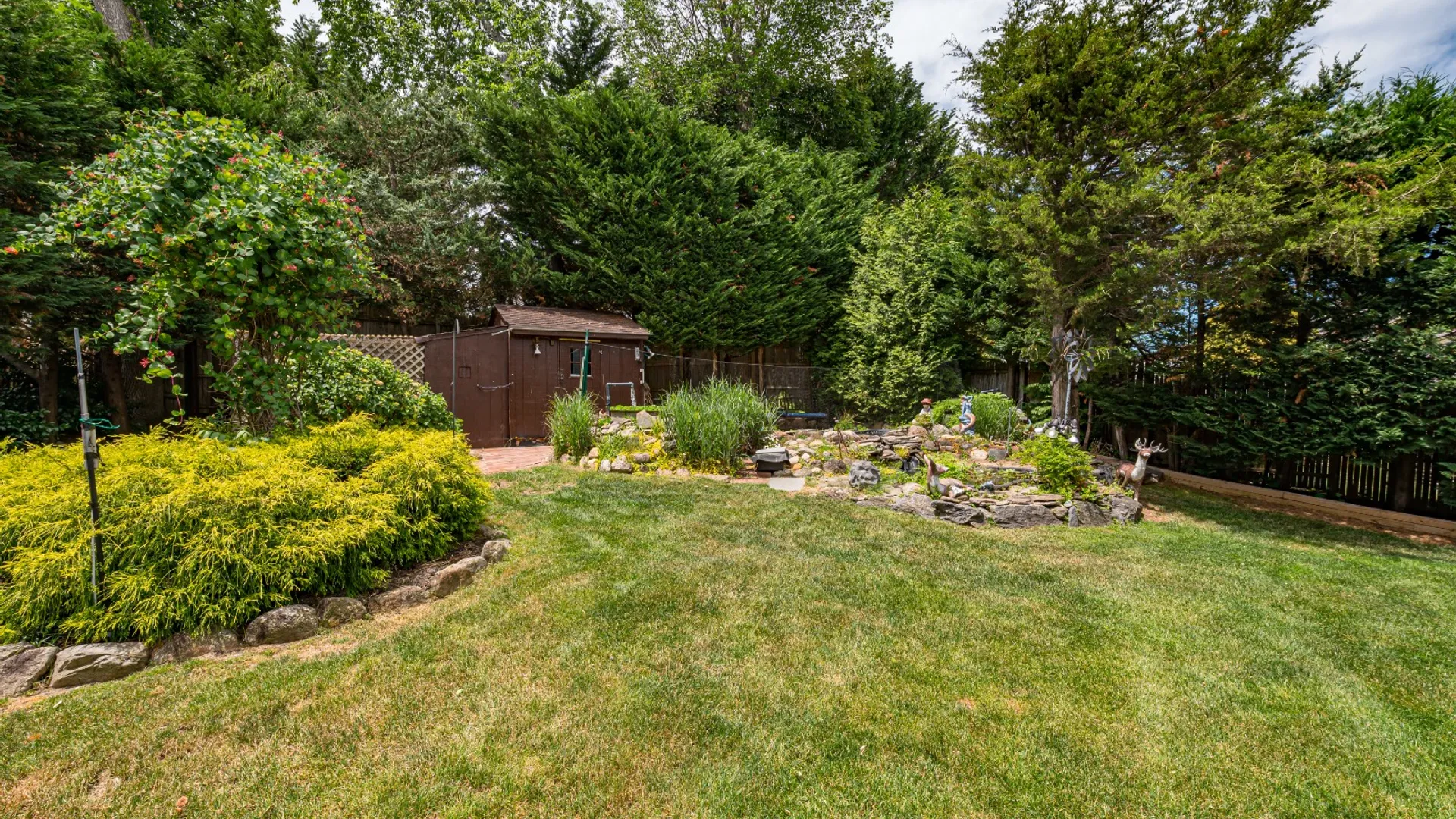 Property at 4 Bowman Lane, Kings Park, NY 11754 31