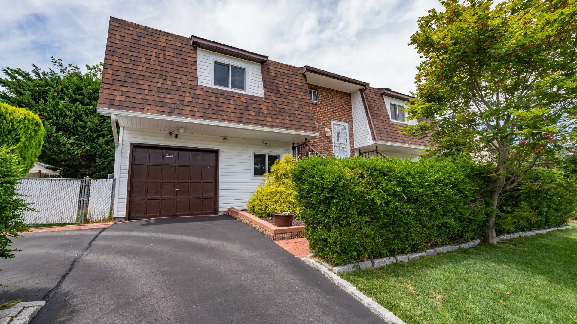 Property at 4 Bowman Lane, Kings Park, NY 11754 4