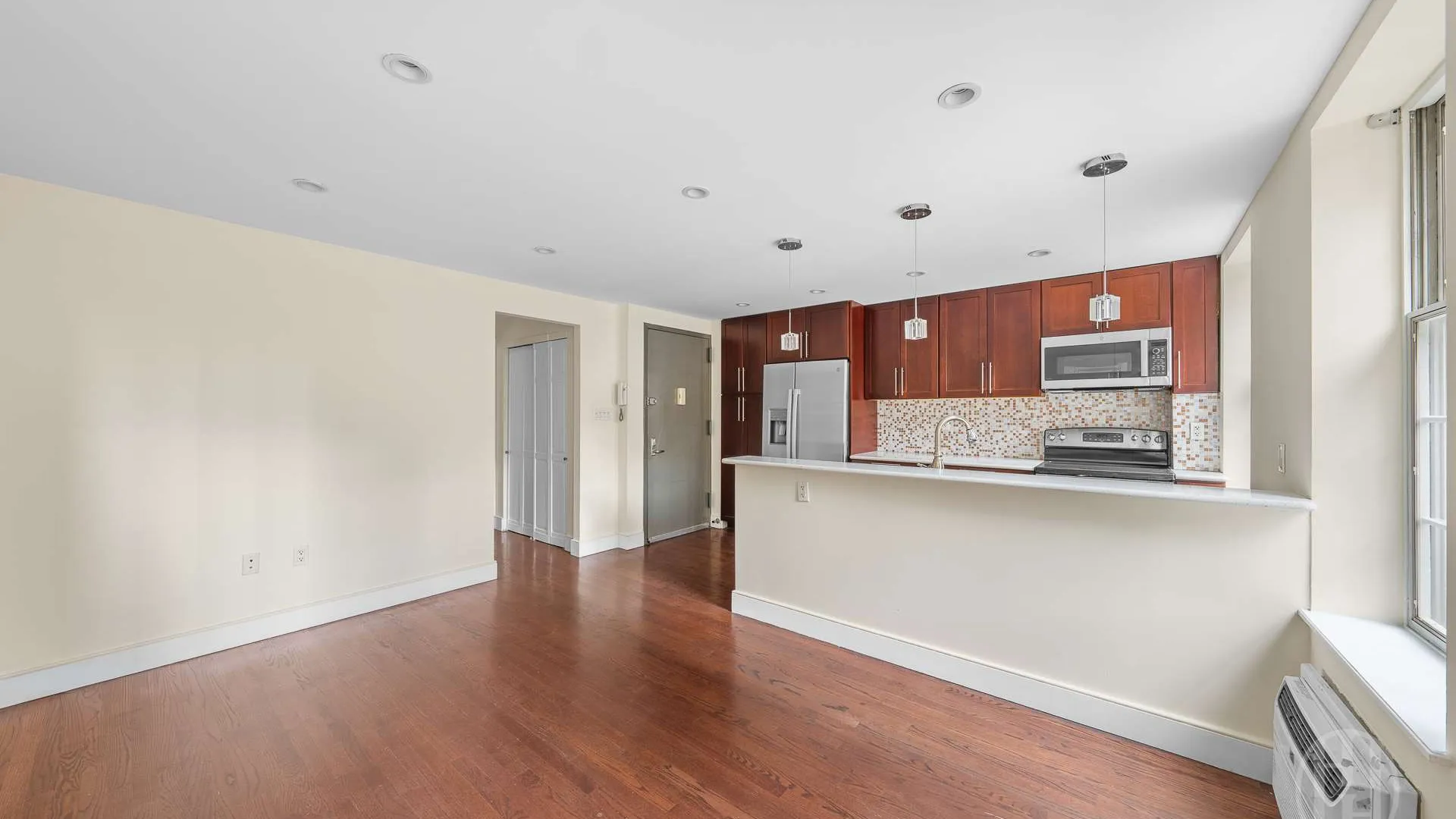 Property at 200 East 35th Street, New York, NY 10016 5