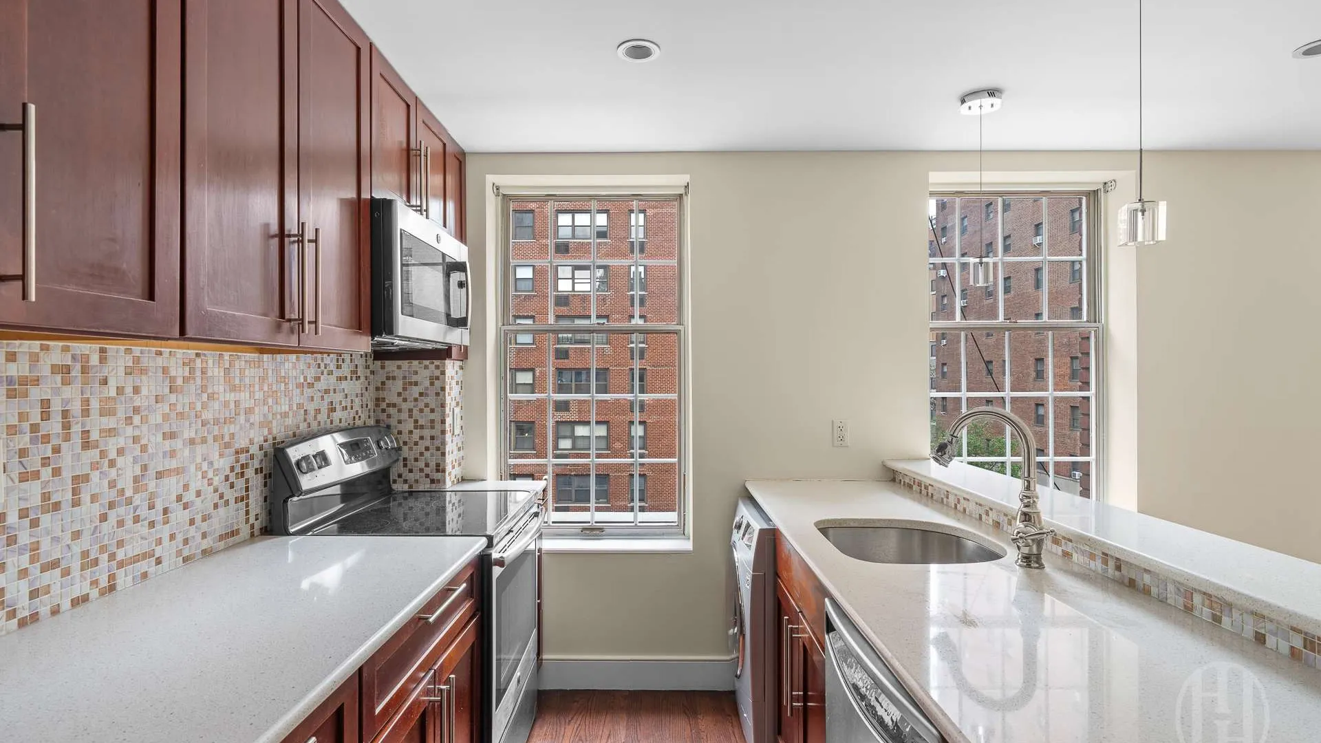 Property at 200 East 35th Street, New York, NY 10016 7