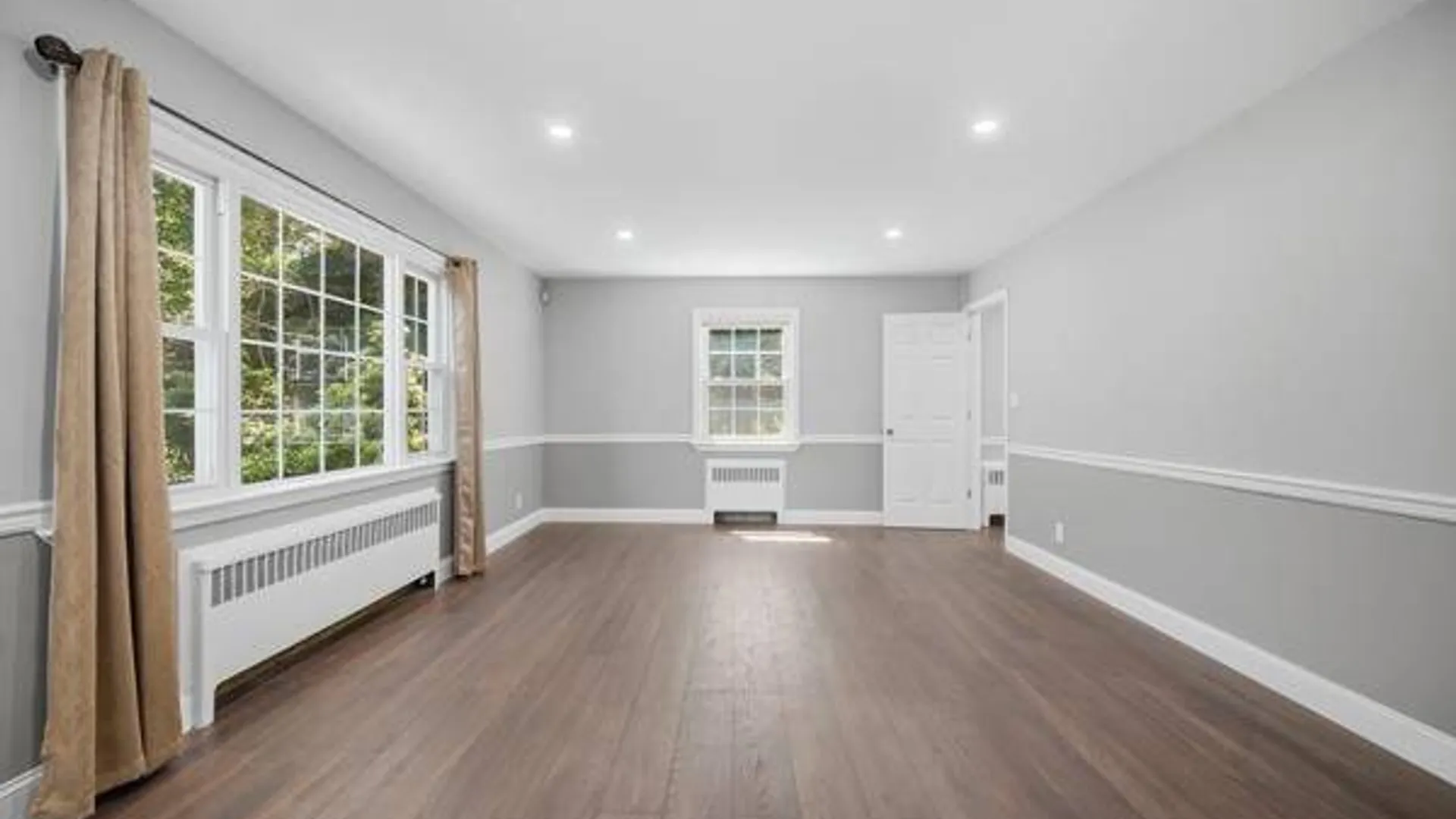 Property at 458 N Magee Street, Southampton, NY 11968 13