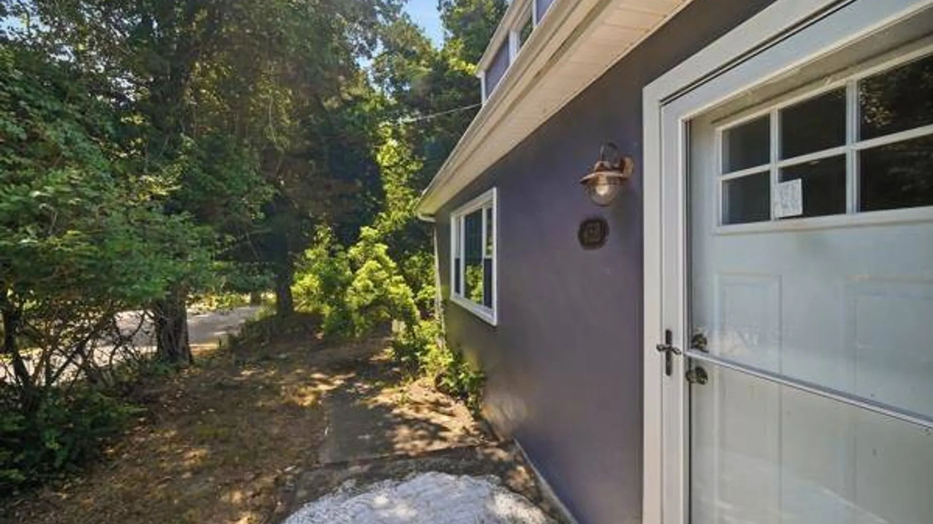 Property at 458 N Magee Street, Southampton, NY 11968 3