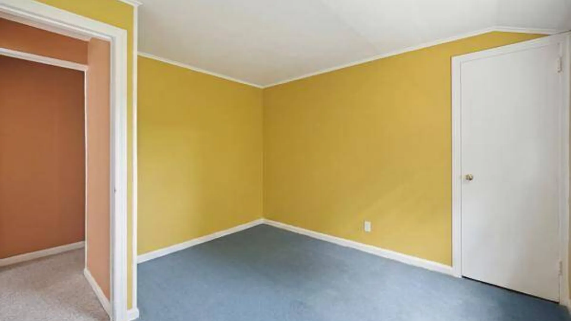 Property at 458 N Magee Street, Southampton, NY 11968 28