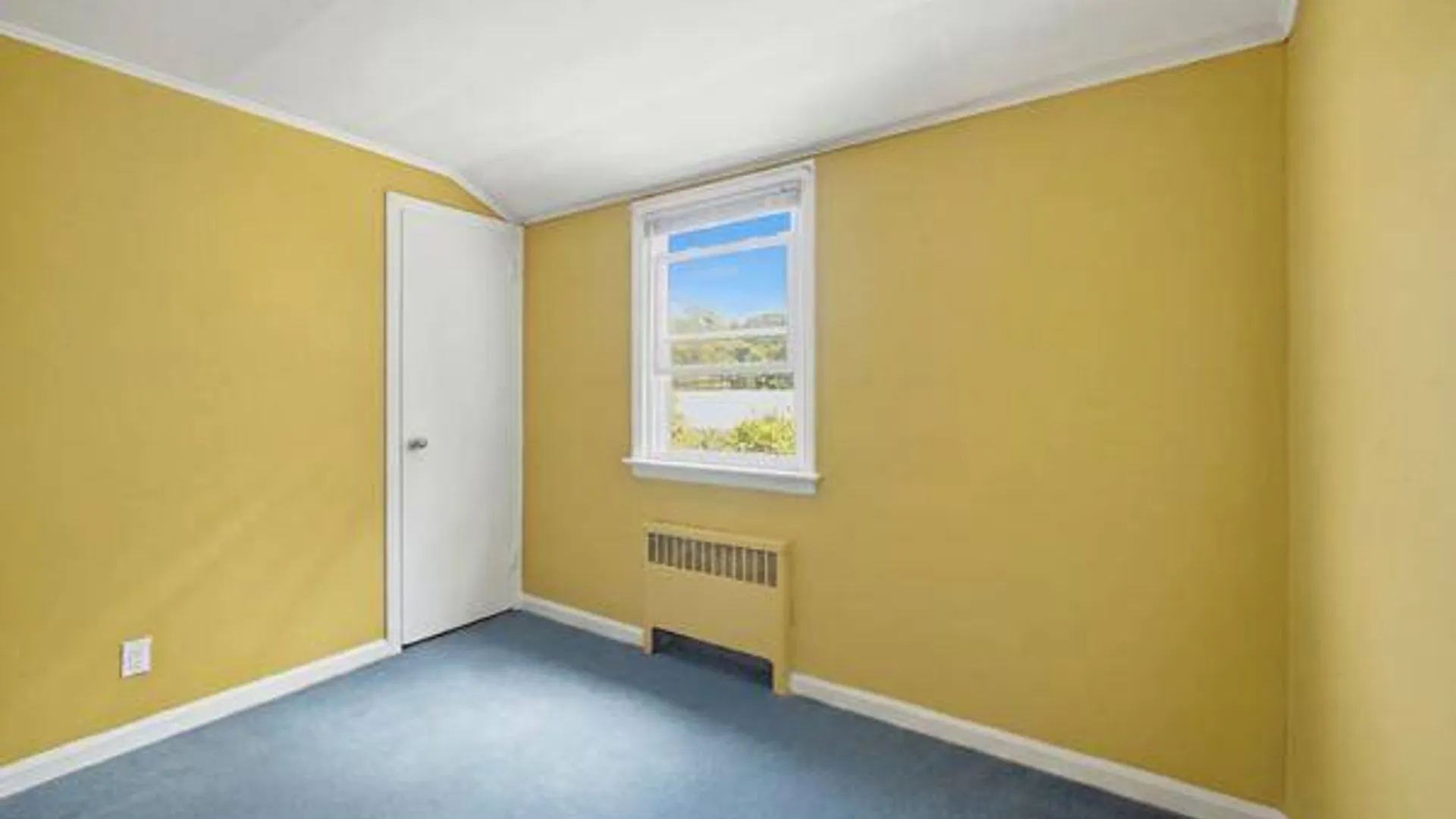Property at 458 N Magee Street, Southampton, NY 11968 29