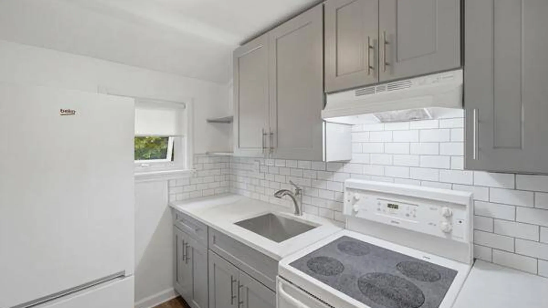 Property at 458 N Magee Street, Southampton, NY 11968 33